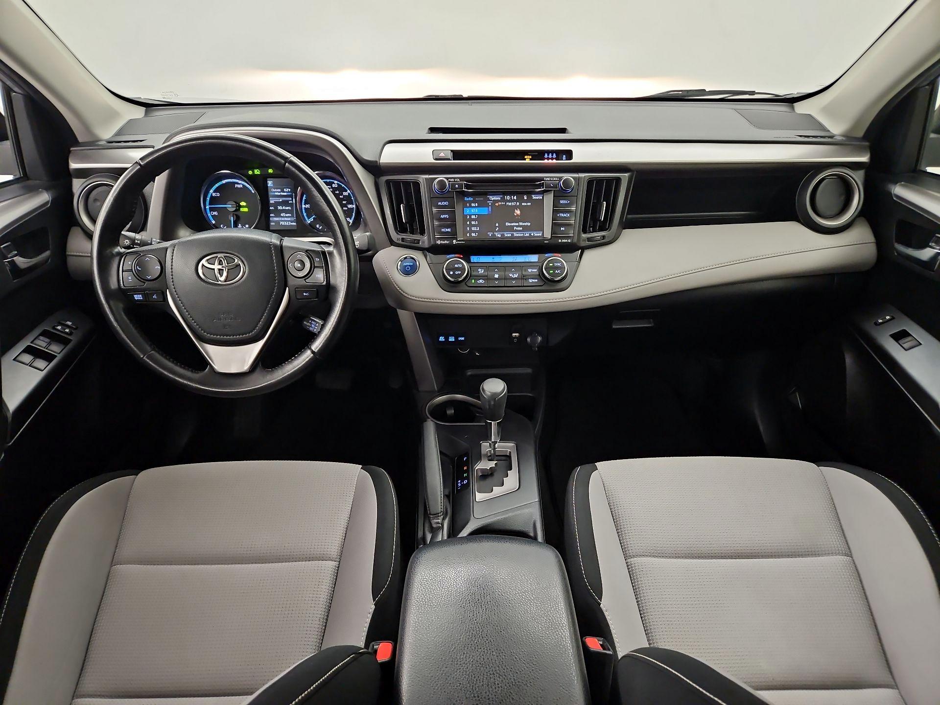 Thumbnail: 2017 Toyota RAV4 - 9