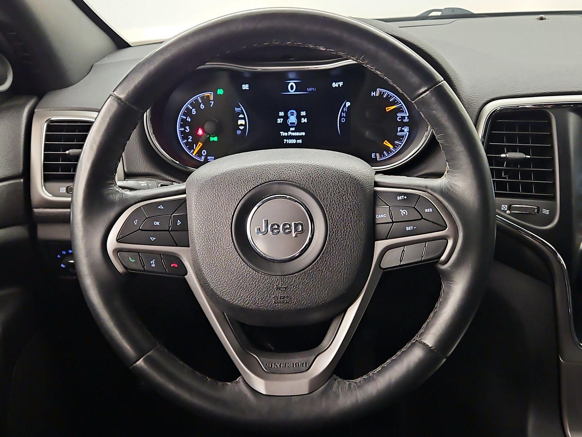 Thumbnail: 2018 Jeep Grand Cherokee - 10