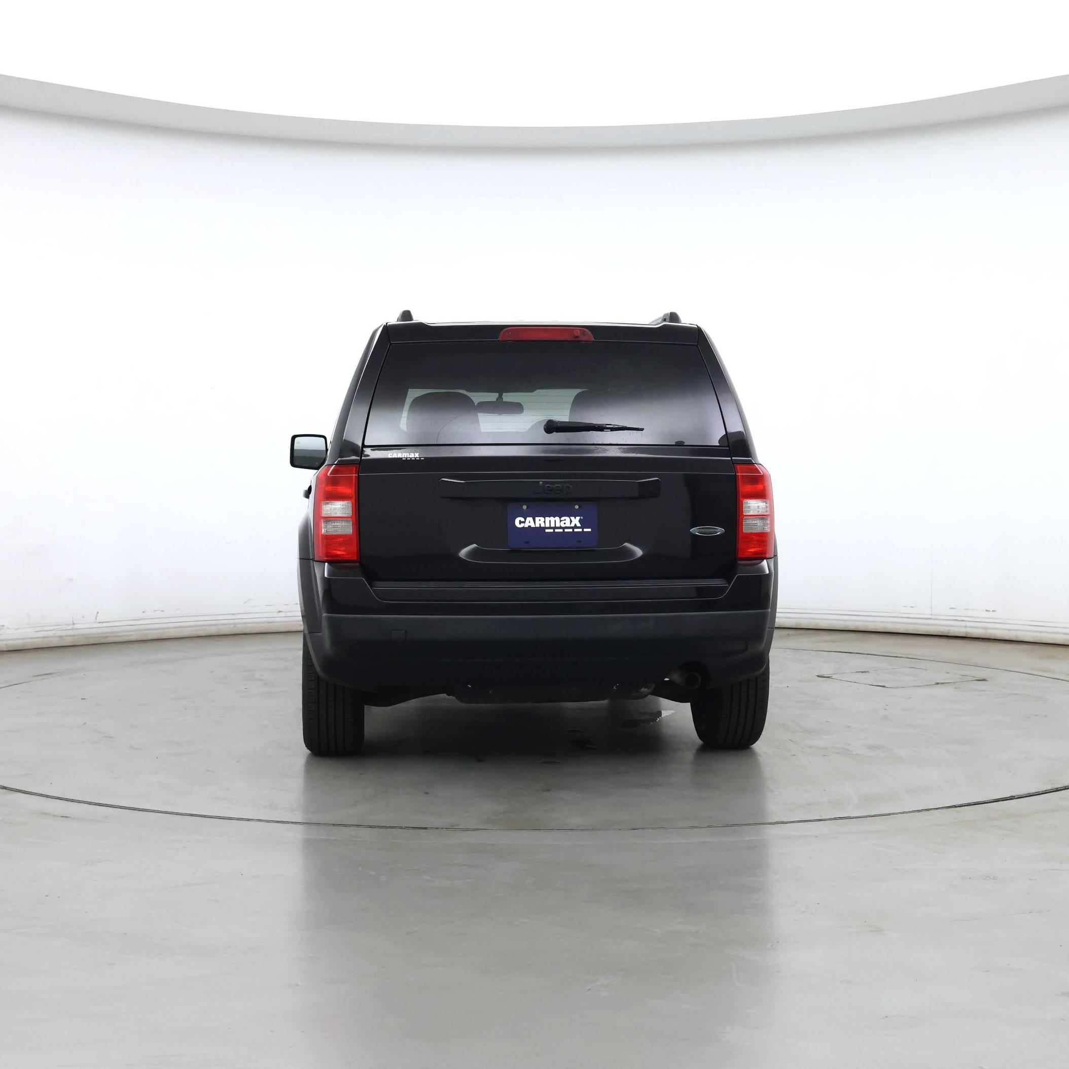 Thumbnail: 2015 Jeep Patriot - 6