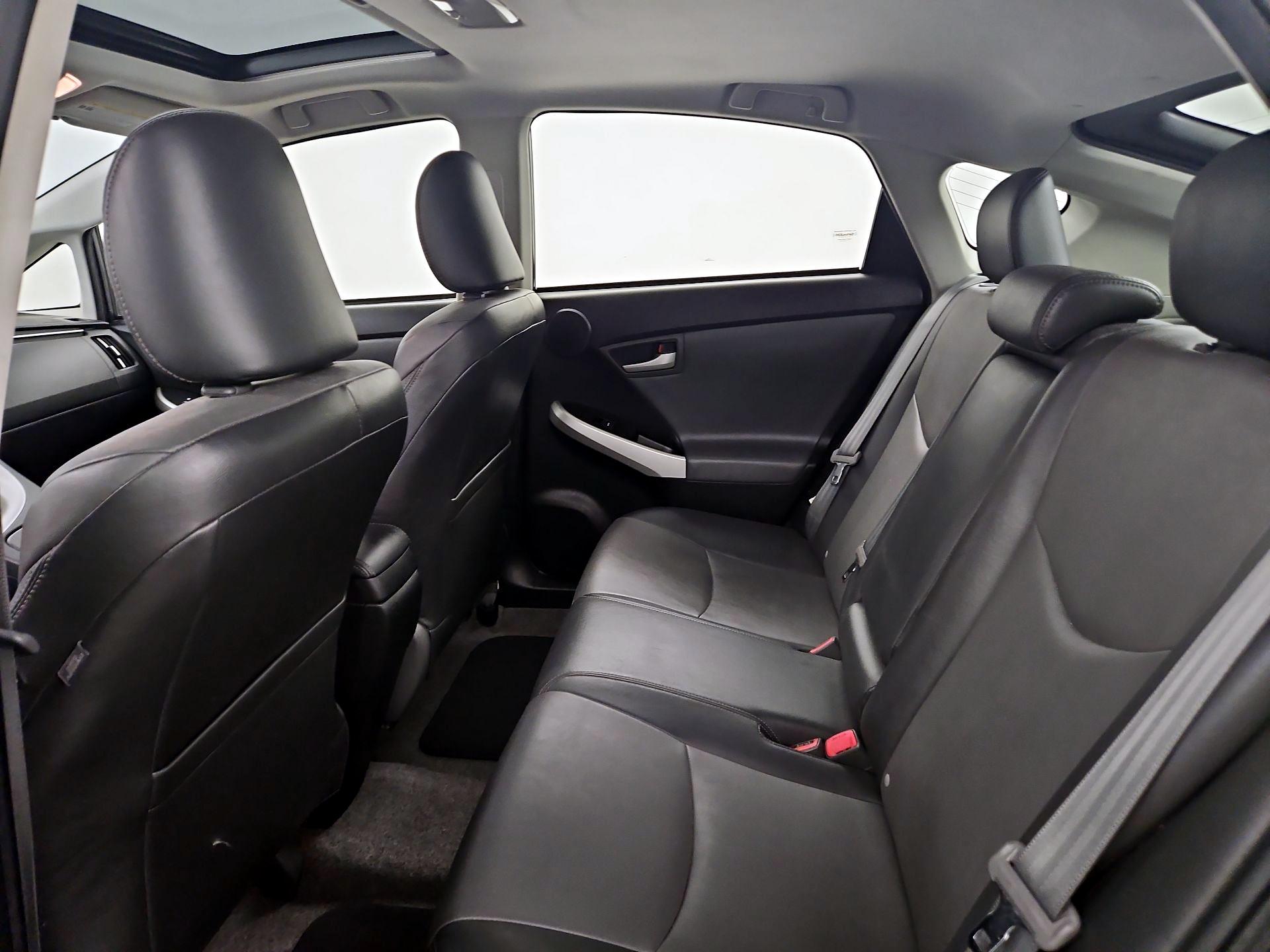 Thumbnail: 2014 Toyota Prius - 20