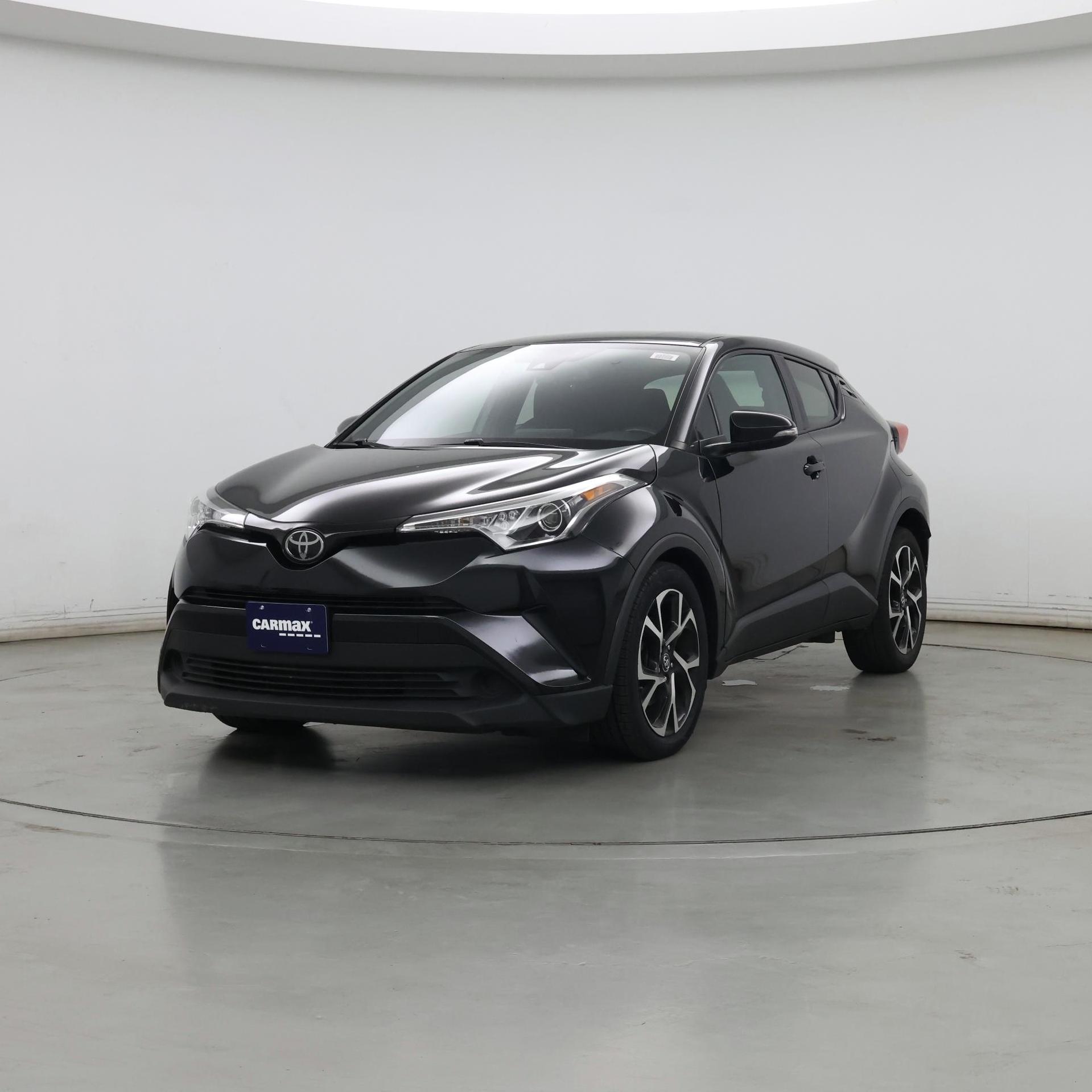 Thumbnail: 2018 Toyota C-HR - 4