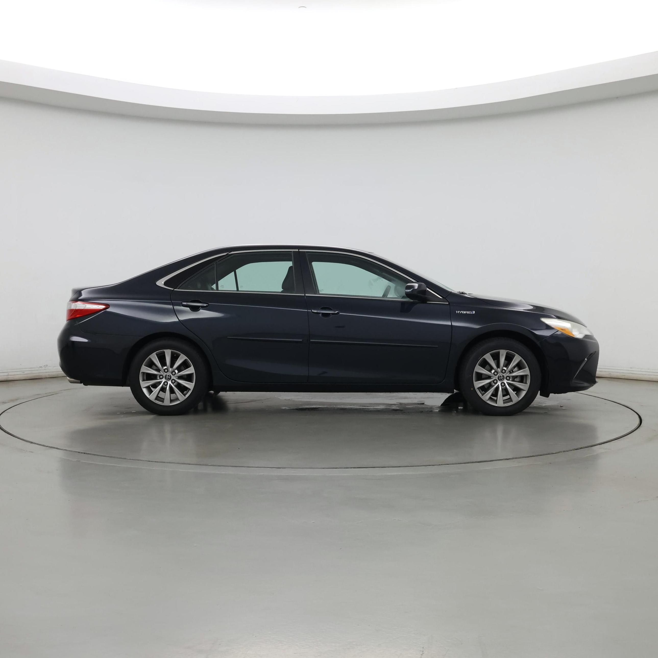 Thumbnail: 2015 Toyota Camry - 7