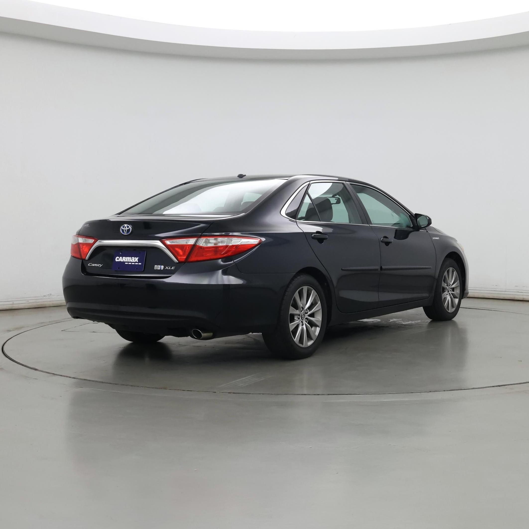 Thumbnail: 2015 Toyota Camry - 8