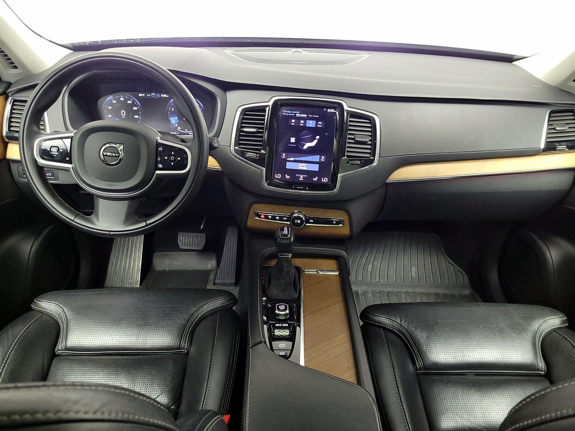 Thumbnail: 2020 Volvo XC90 - 9