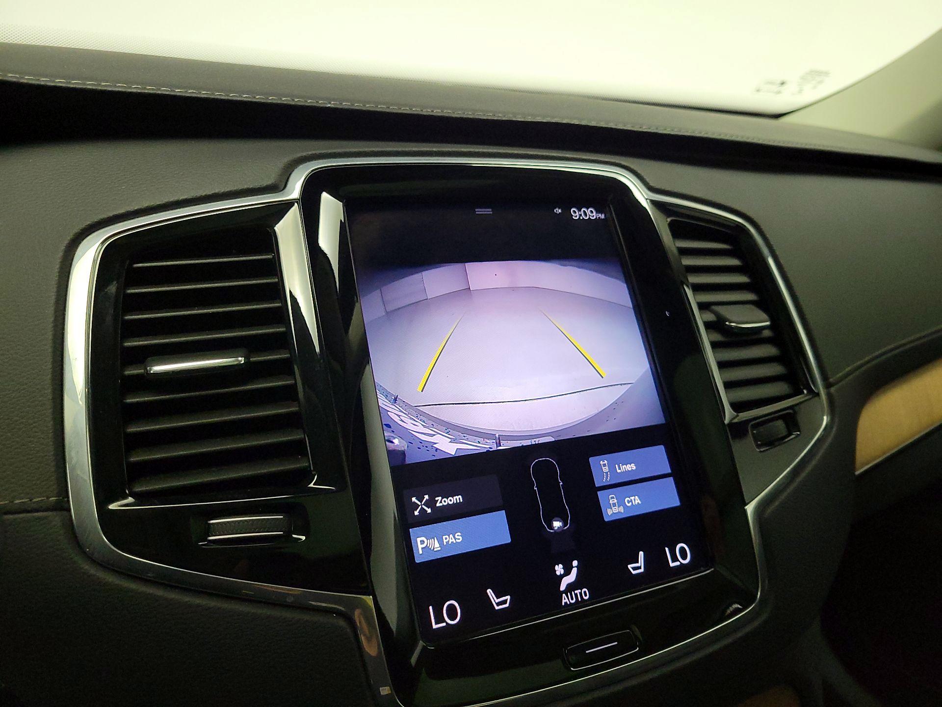 Thumbnail: 2020 Volvo XC90 - 15