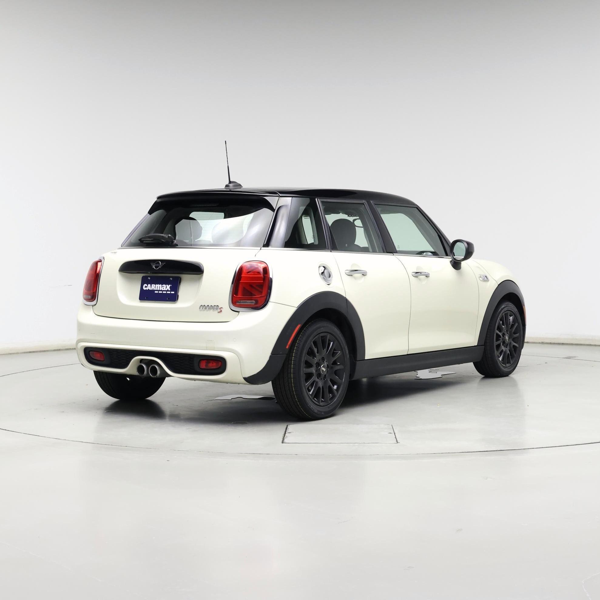 Thumbnail: 2020 MINI Cooper Hardtop - 8