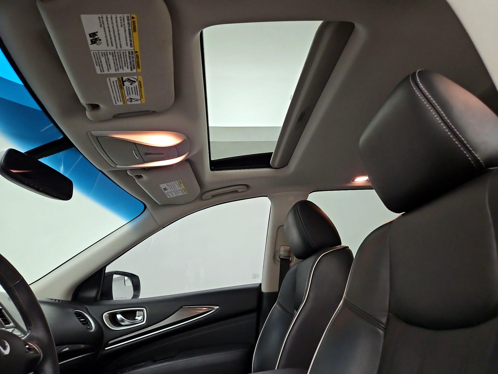 Thumbnail: 2016 INFINITI QX60 - 19