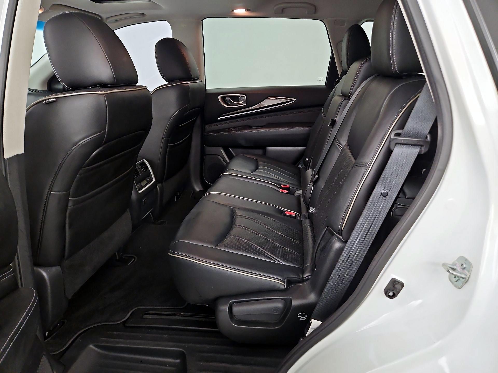 Thumbnail: 2016 INFINITI QX60 - 20