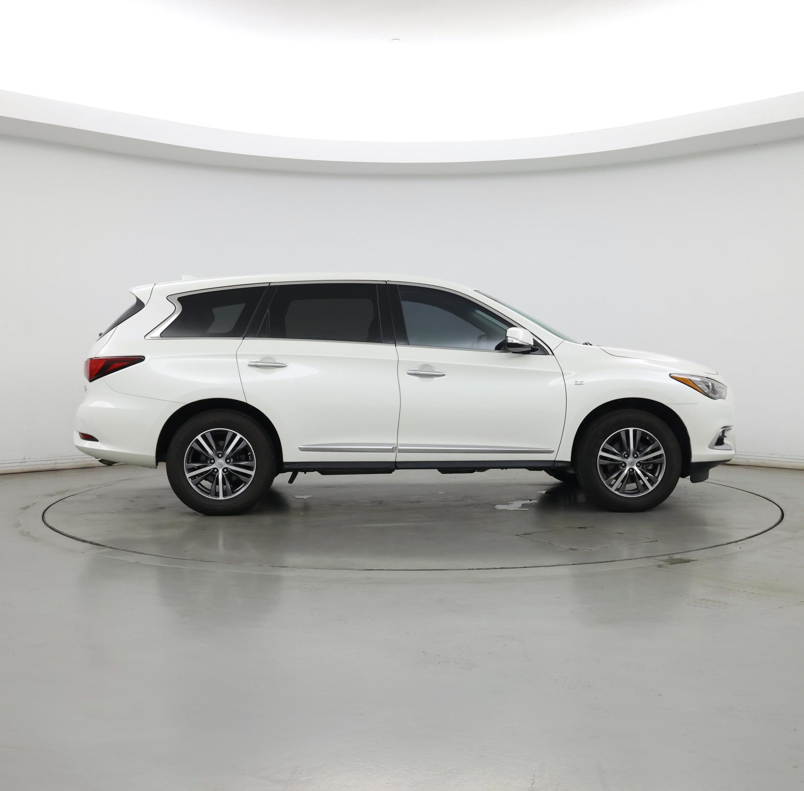 Thumbnail: 2016 INFINITI QX60 - 7