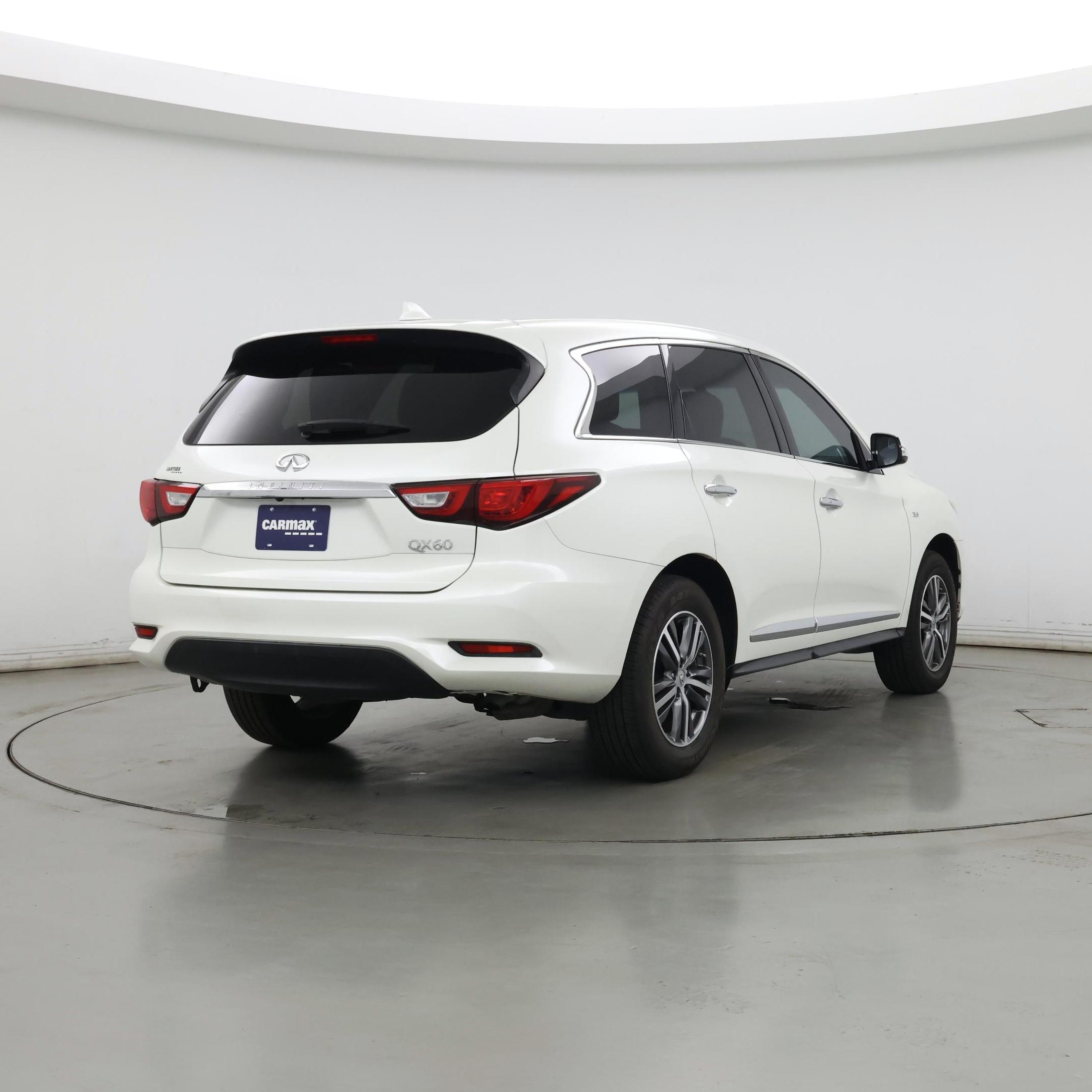 Thumbnail: 2016 INFINITI QX60 - 8
