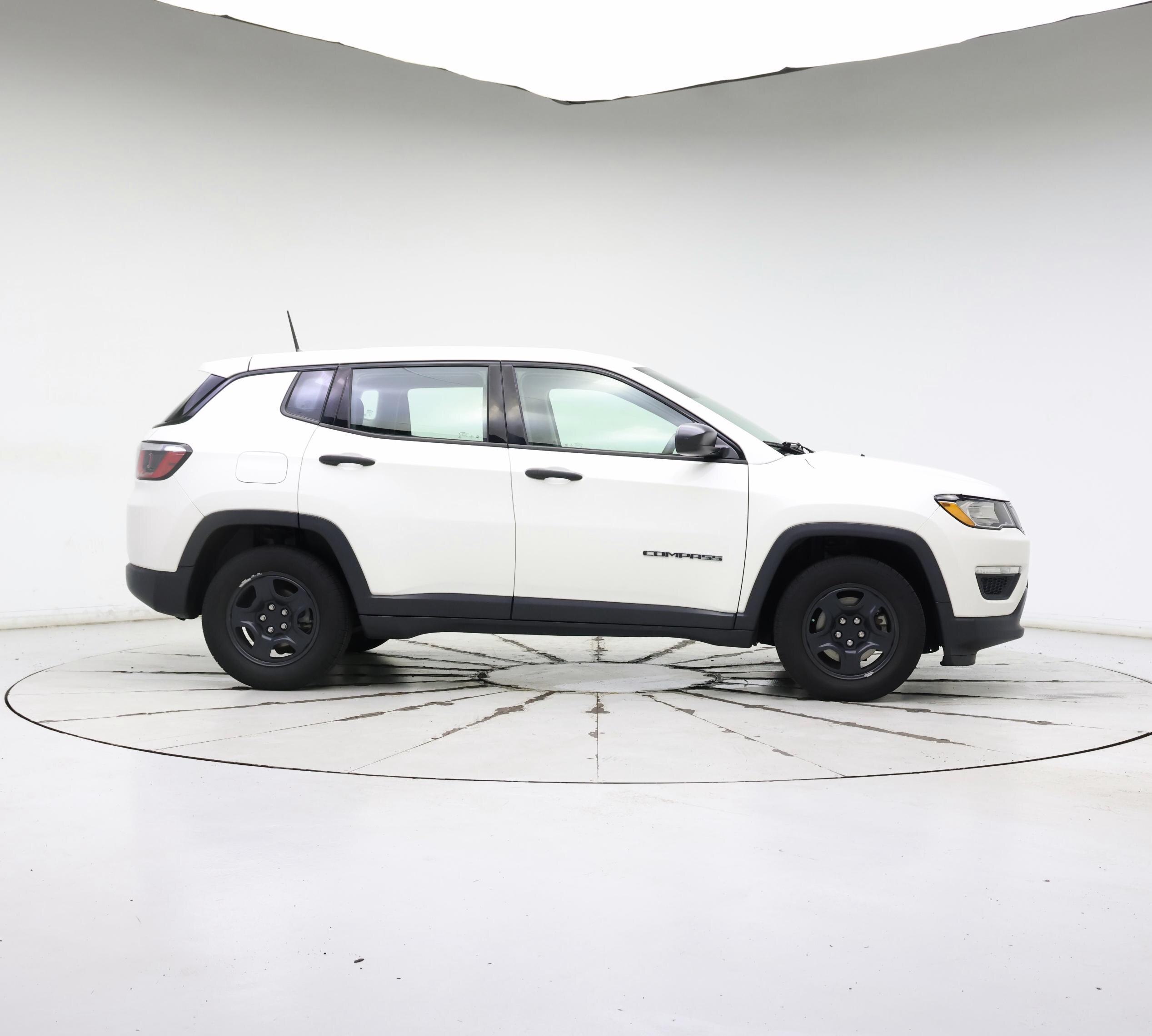 Thumbnail: 2018 Jeep Compass - 7