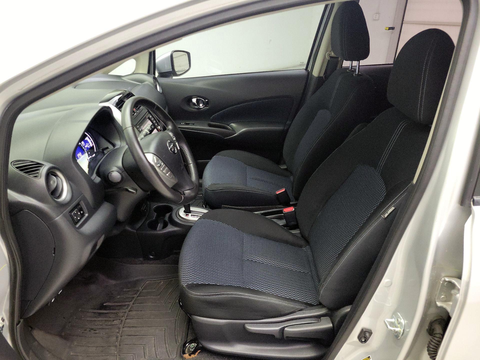 Thumbnail: 2017 Nissan Versa Note - 11