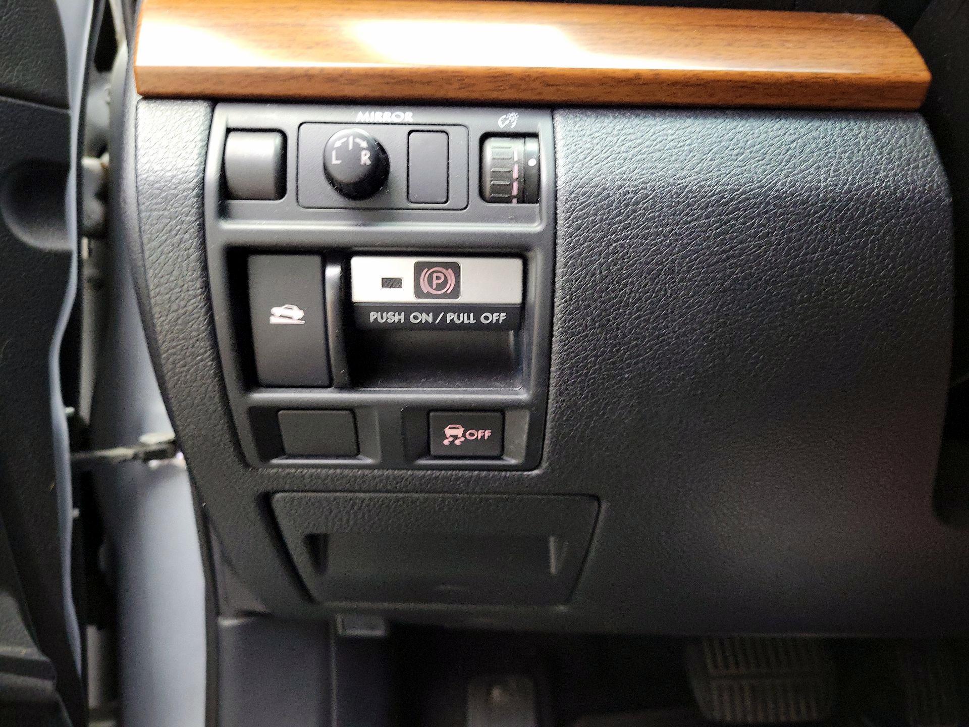 Thumbnail: 2014 Subaru Outback - 13