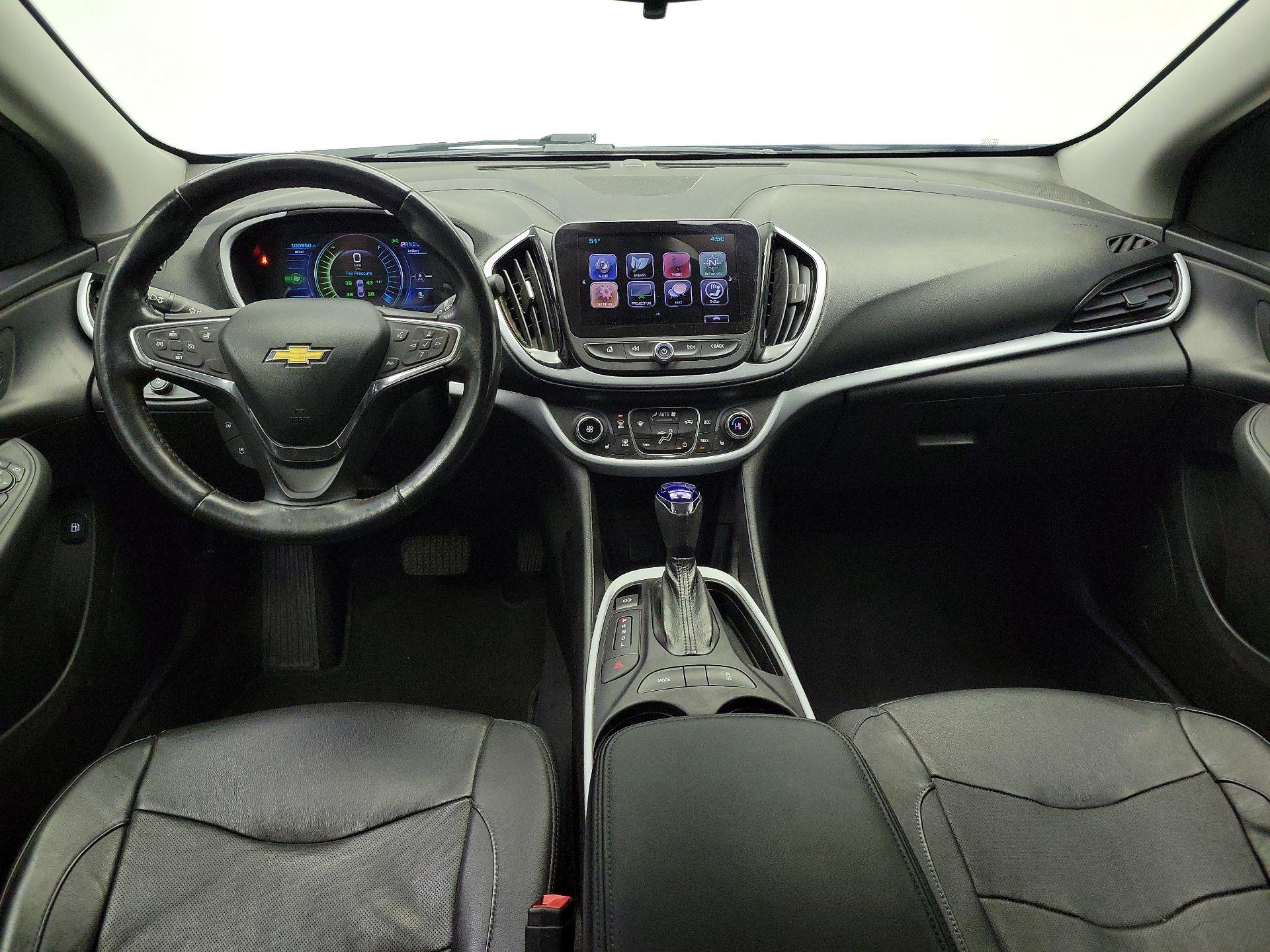 Thumbnail: 2017 Chevrolet Volt - 9