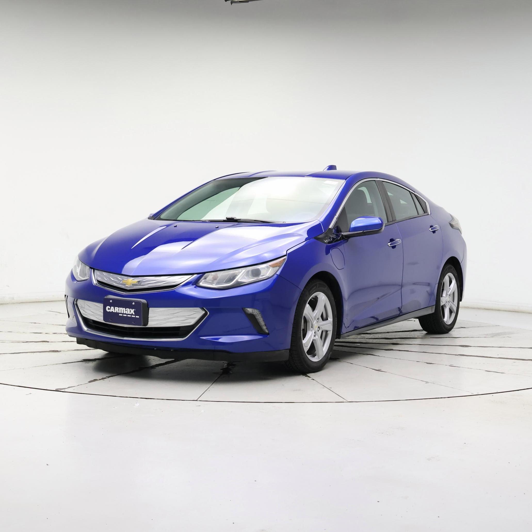 Thumbnail: 2017 Chevrolet Volt - 4