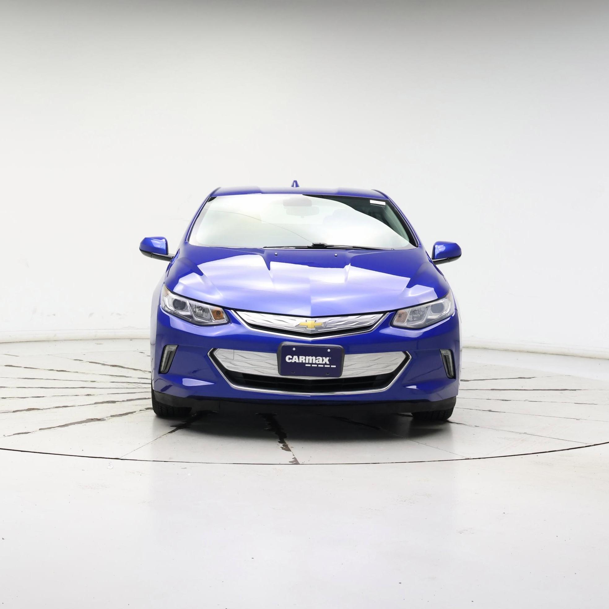 Thumbnail: 2017 Chevrolet Volt - 5