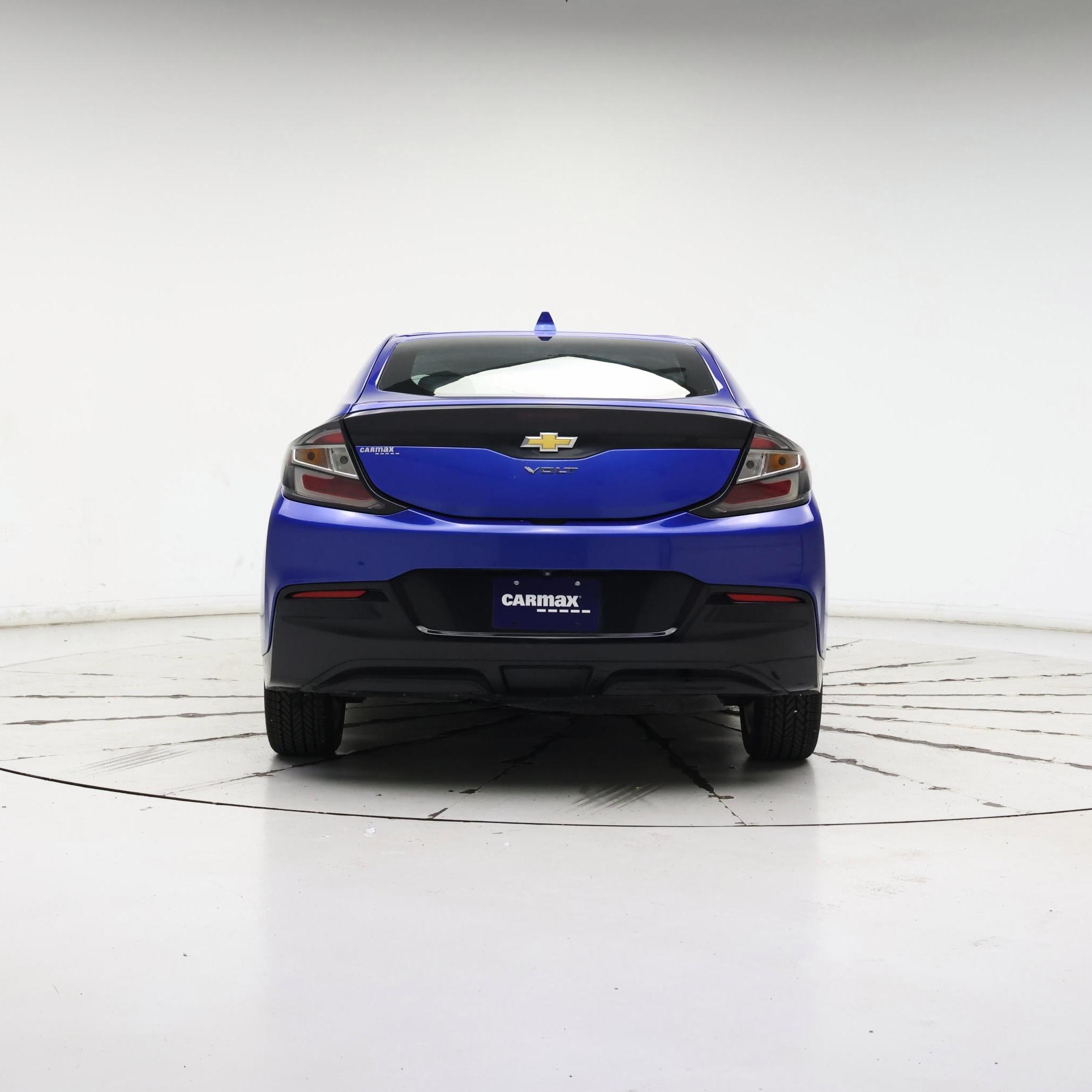 Thumbnail: 2017 Chevrolet Volt - 6