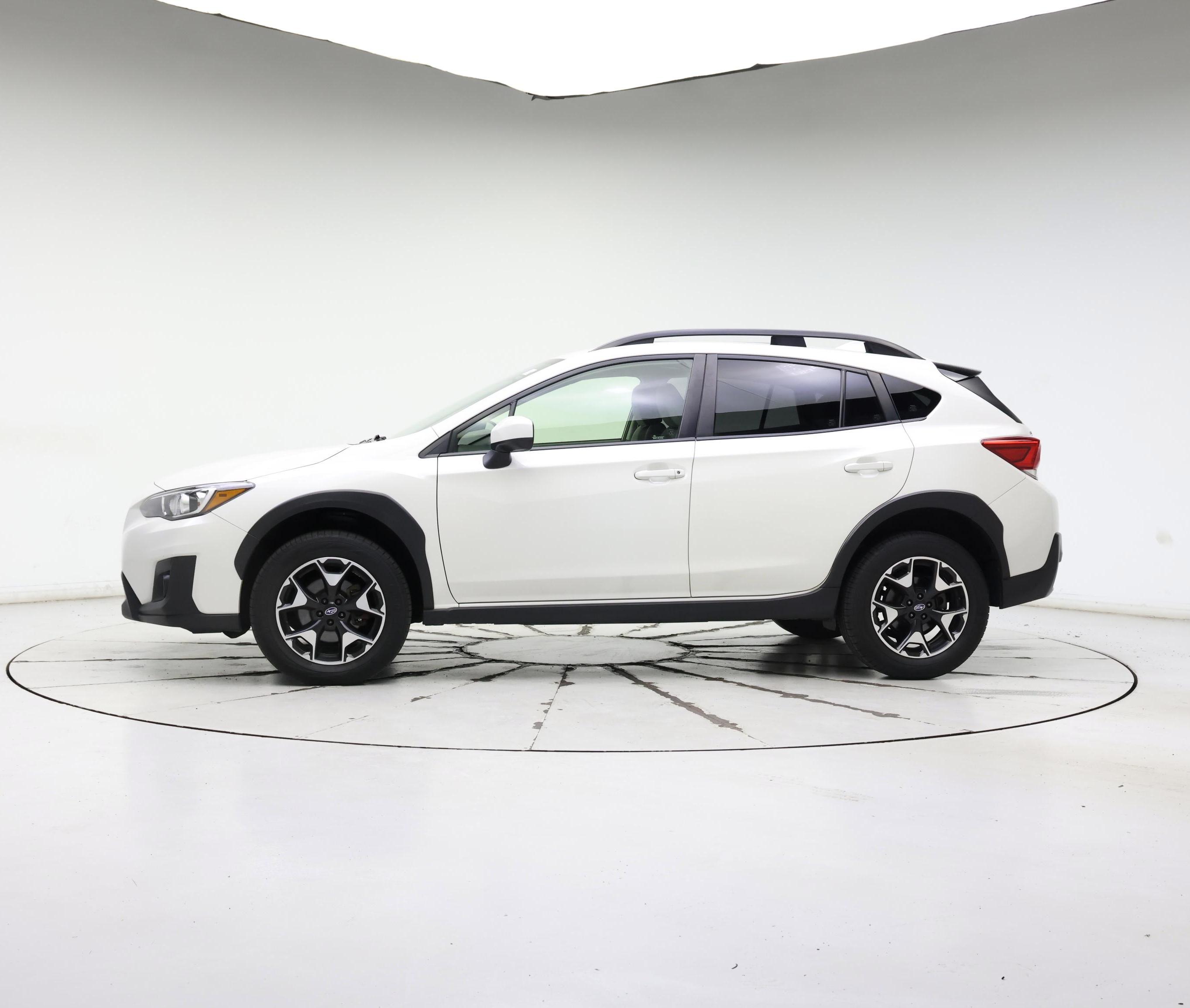 Thumbnail: 2019 Subaru Crosstrek - 3