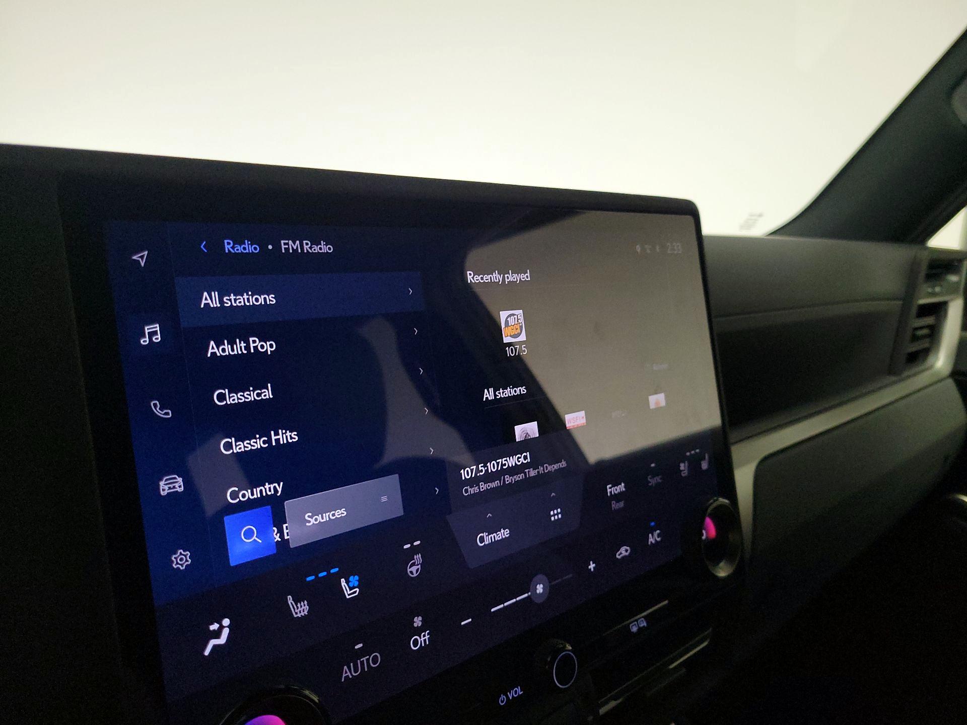 Thumbnail: 2024 Lexus GX - 15