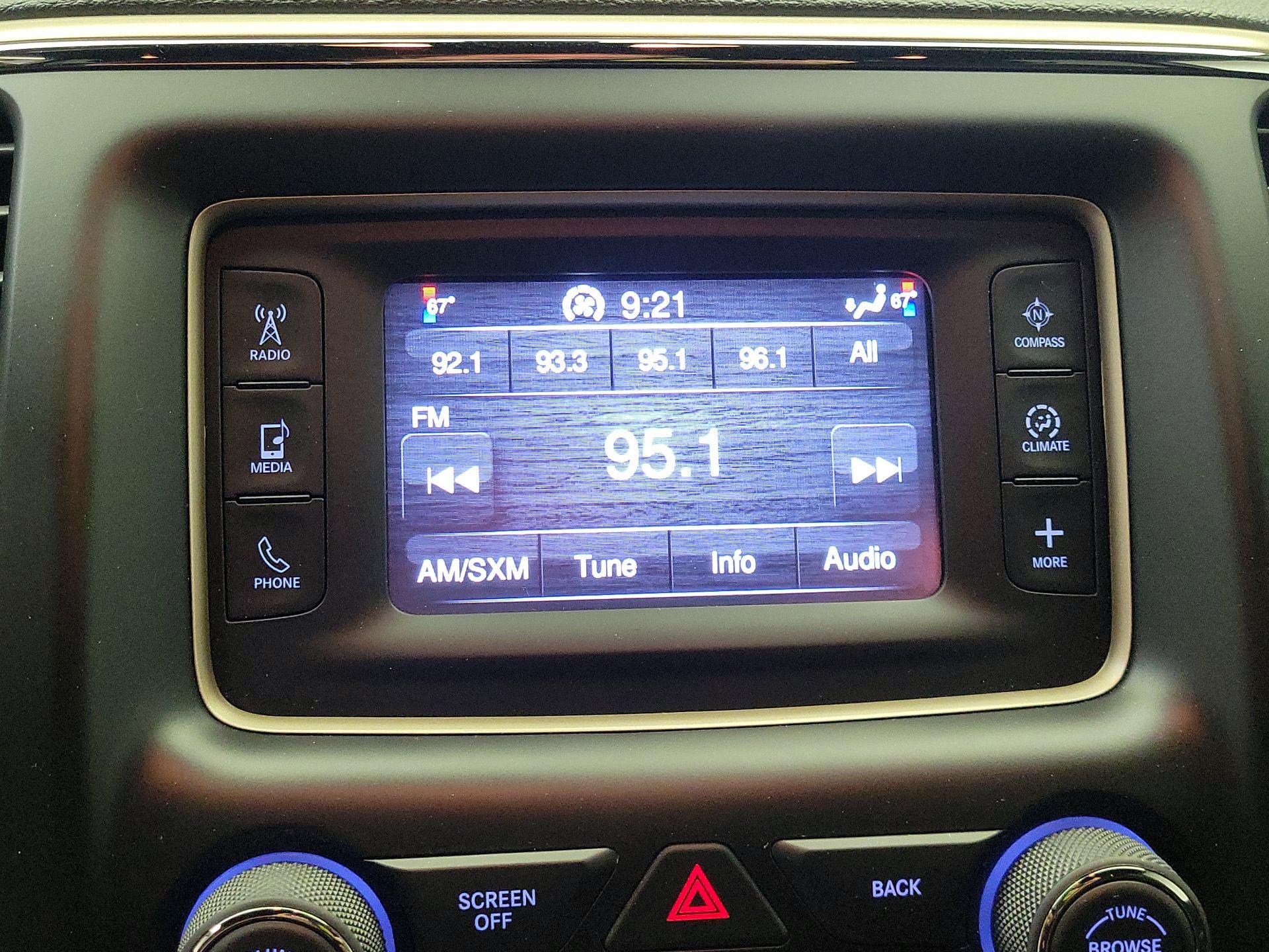 Thumbnail: 2014 Jeep Grand Cherokee - 14