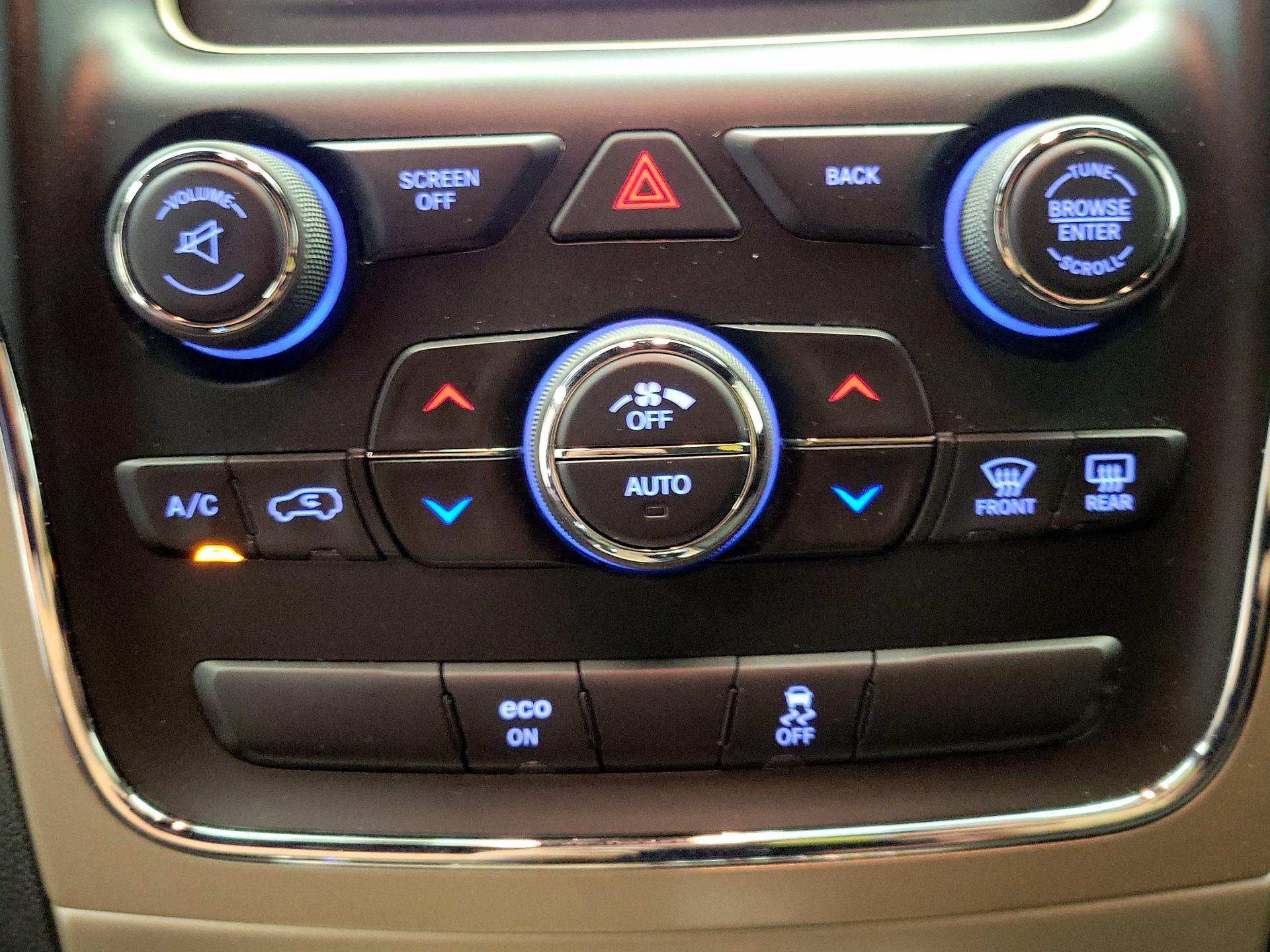 Thumbnail: 2014 Jeep Grand Cherokee - 15