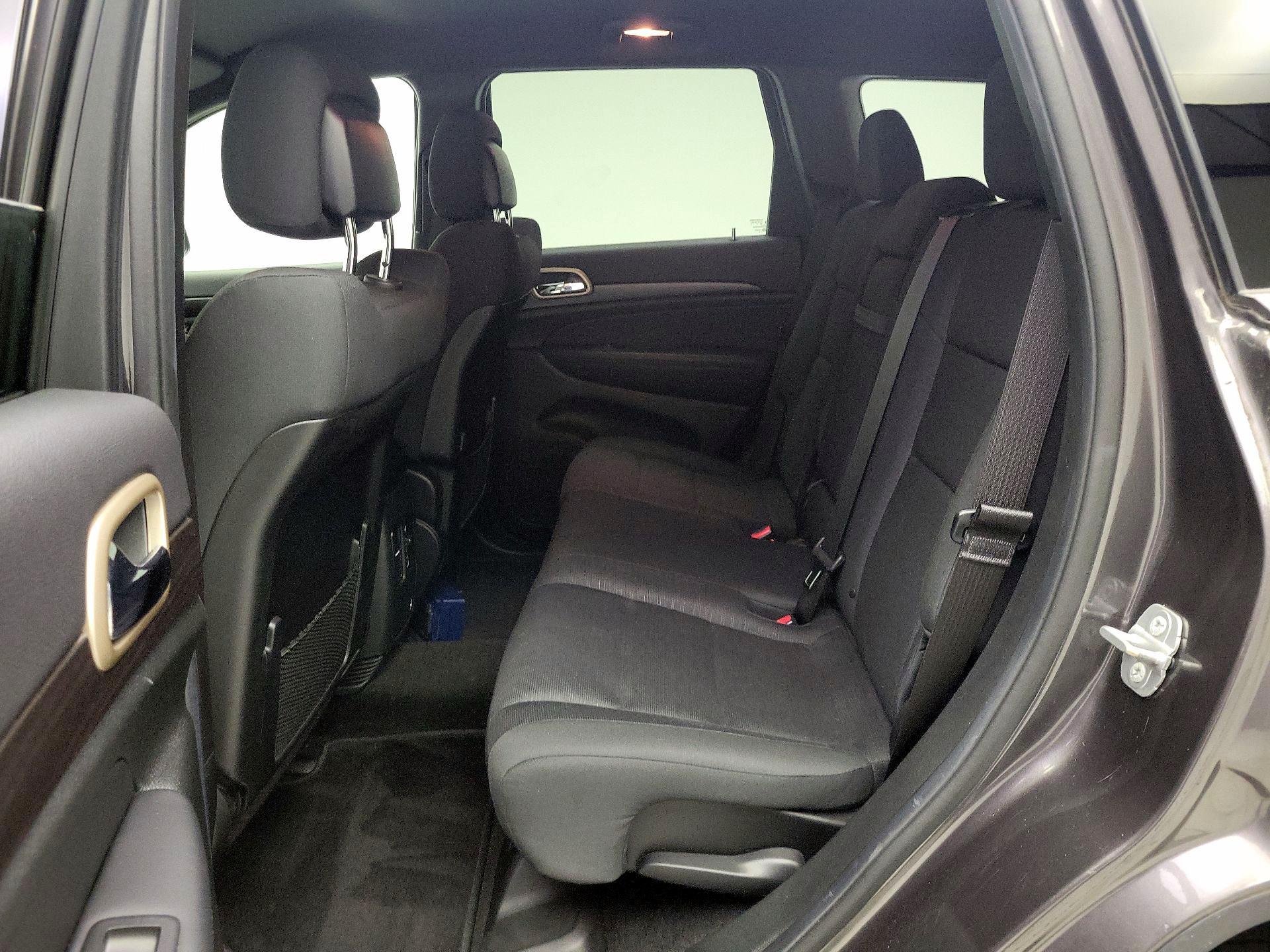 Thumbnail: 2014 Jeep Grand Cherokee - 18