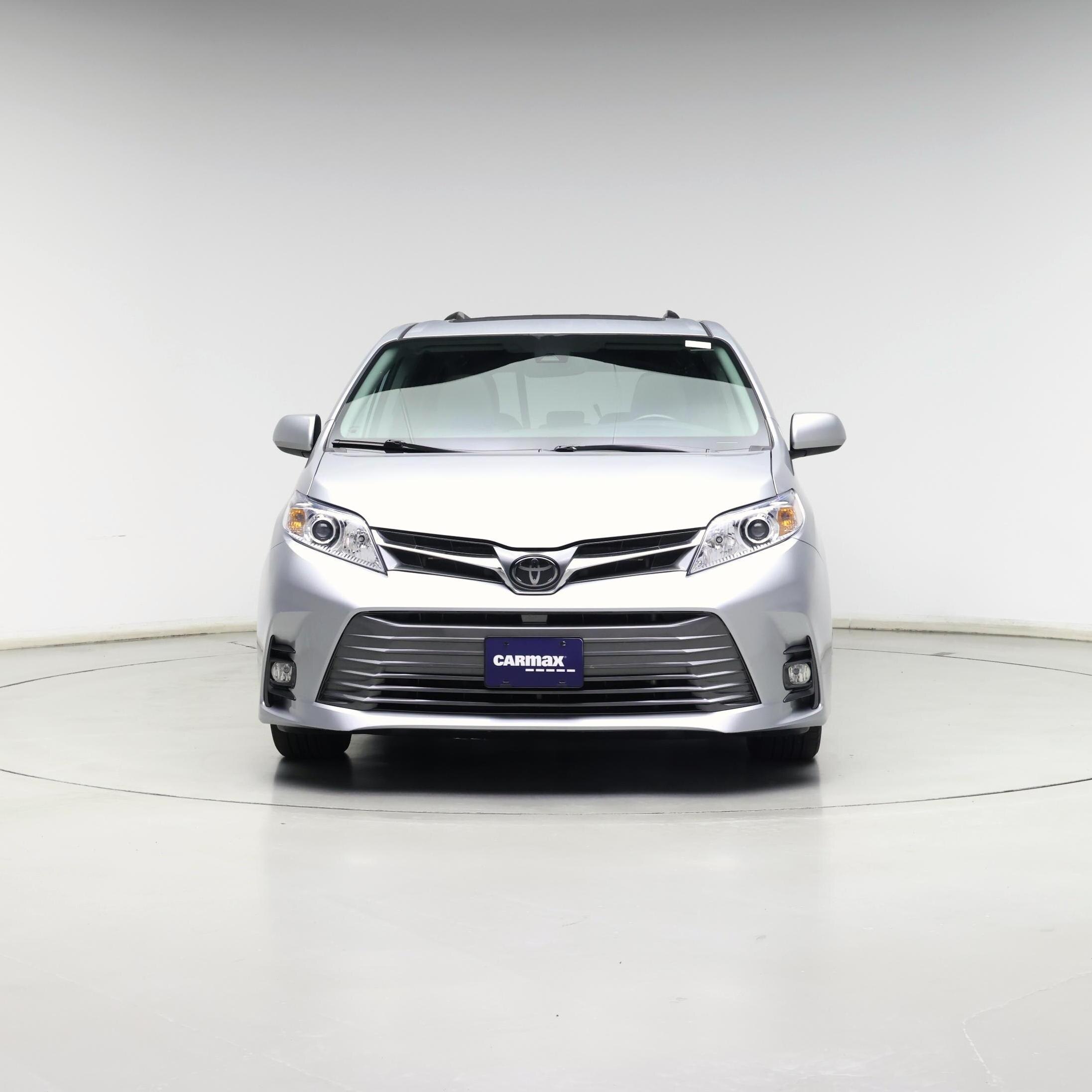Thumbnail: 2020 Toyota Sienna - 5