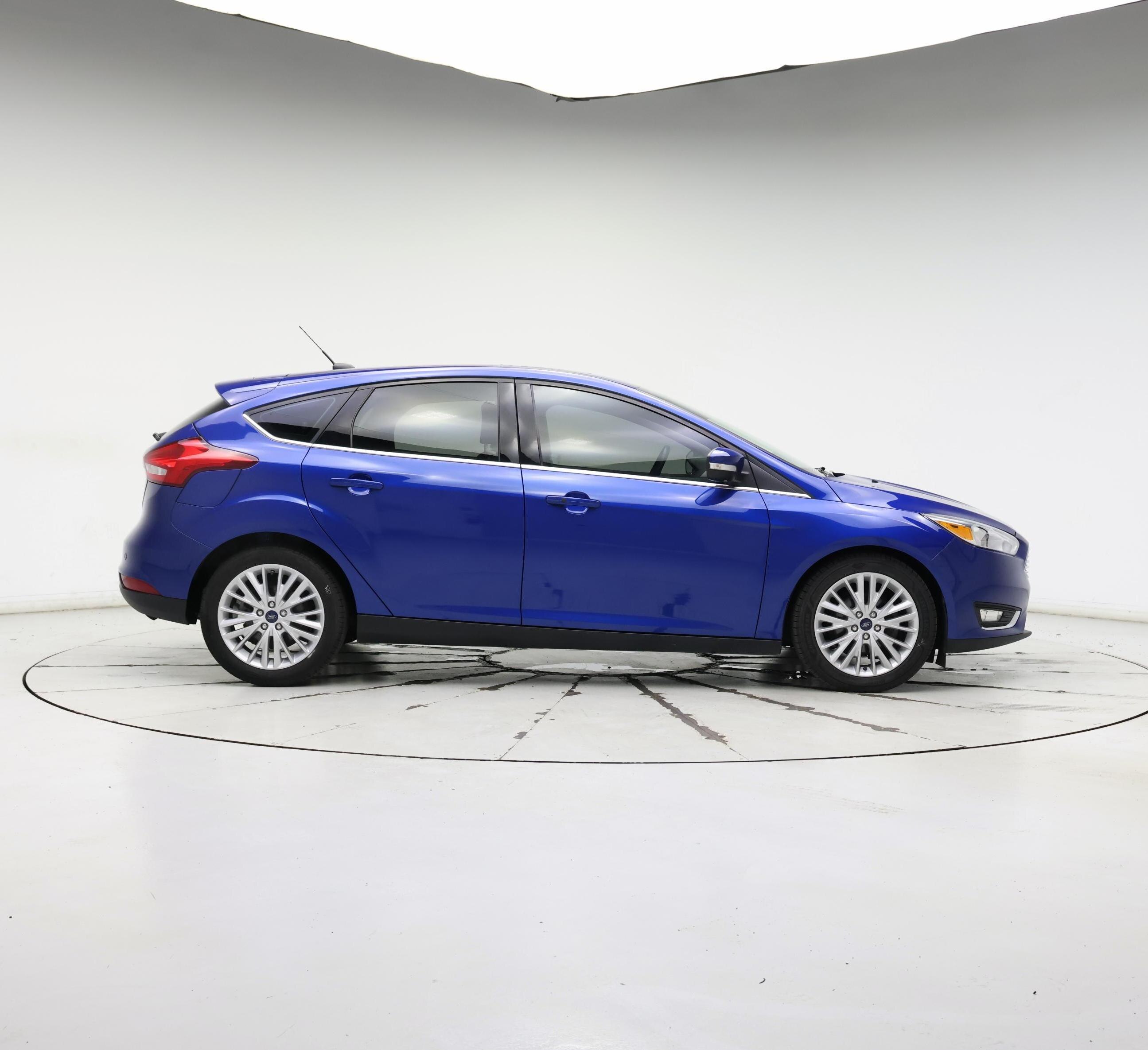 Thumbnail: 2018 Ford Focus - 7
