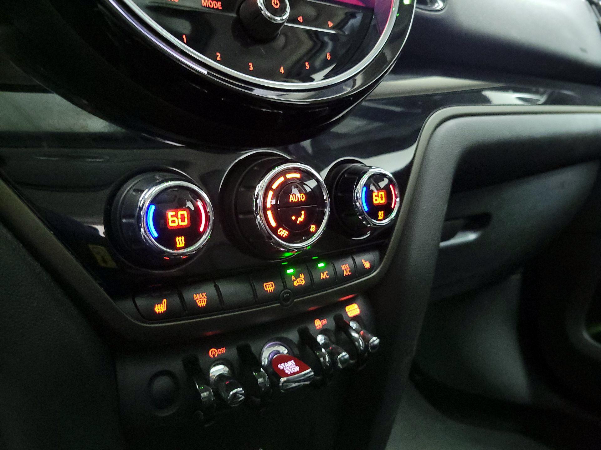Thumbnail: 2021 MINI Cooper Countryman - 17