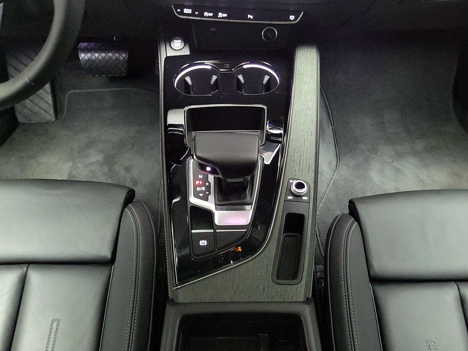 Thumbnail: 2021 Audi A5 - 17