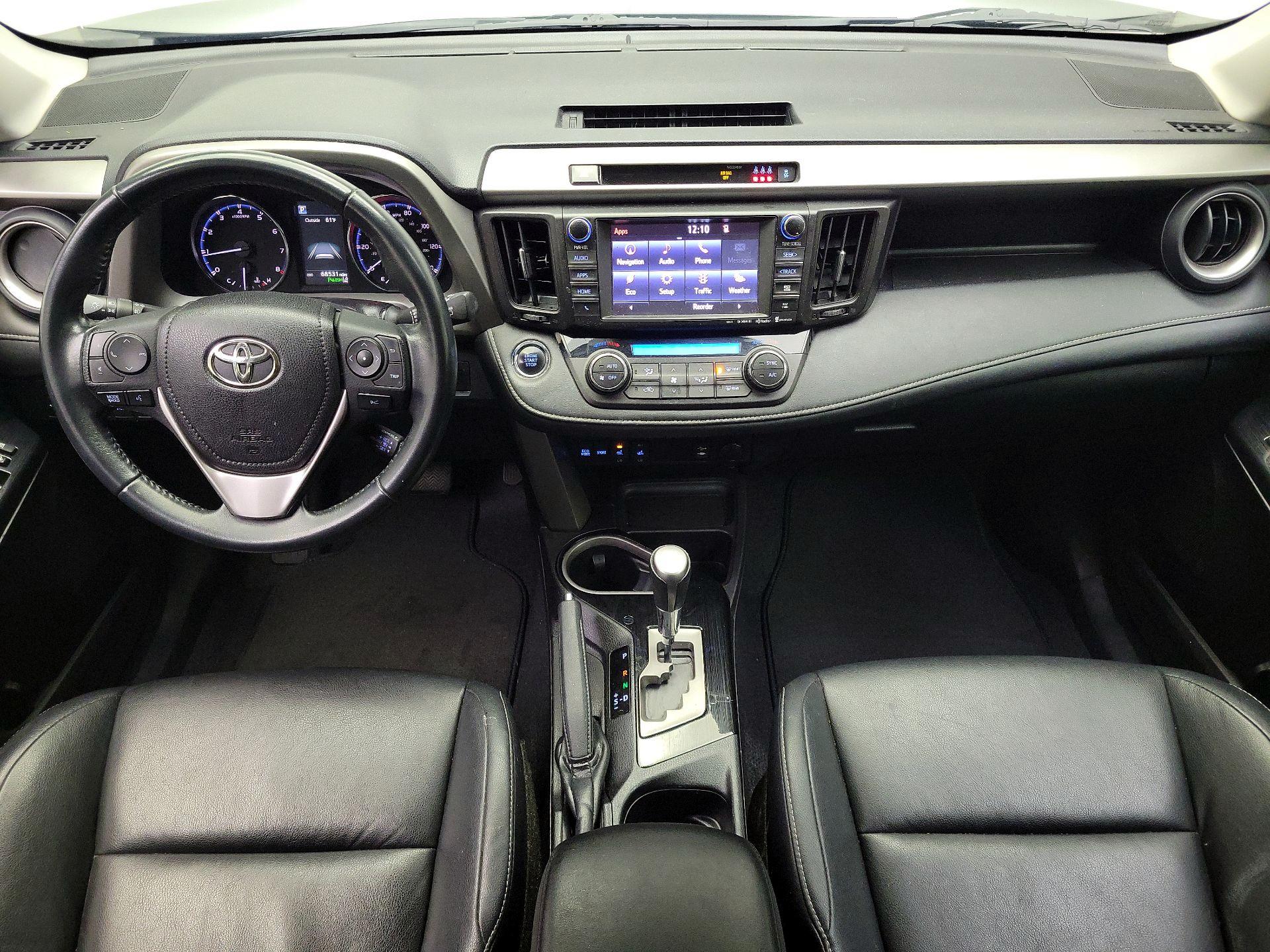 Thumbnail: 2017 Toyota RAV4 - 9