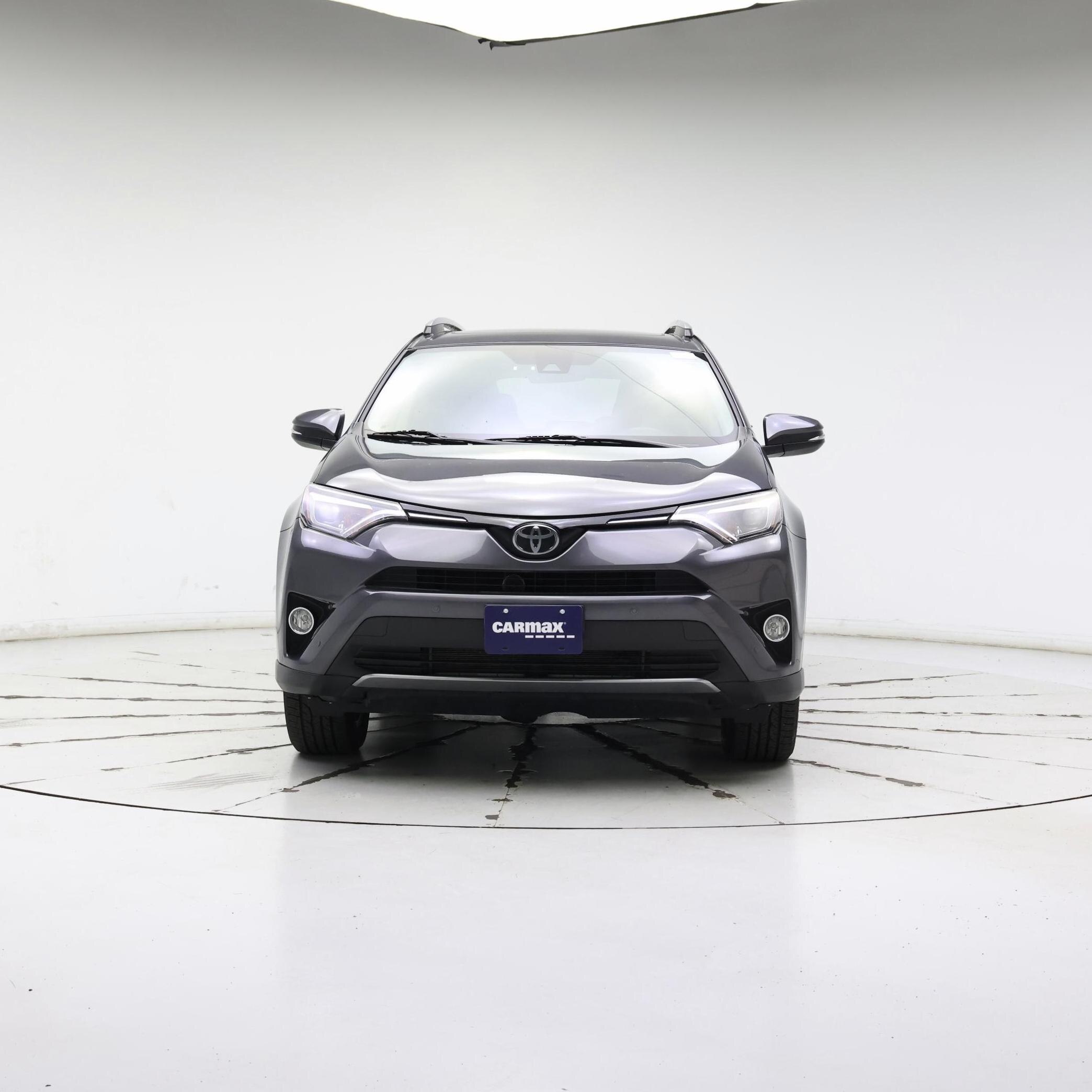 Thumbnail: 2017 Toyota RAV4 - 5