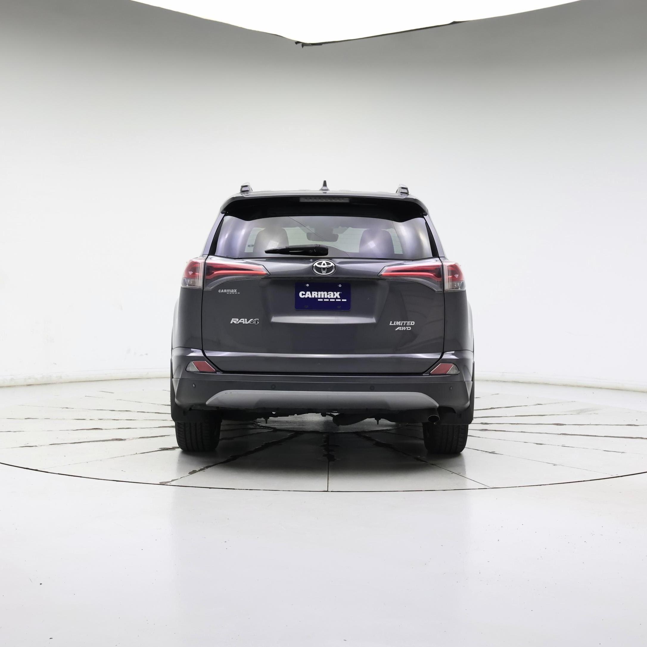 Thumbnail: 2017 Toyota RAV4 - 6