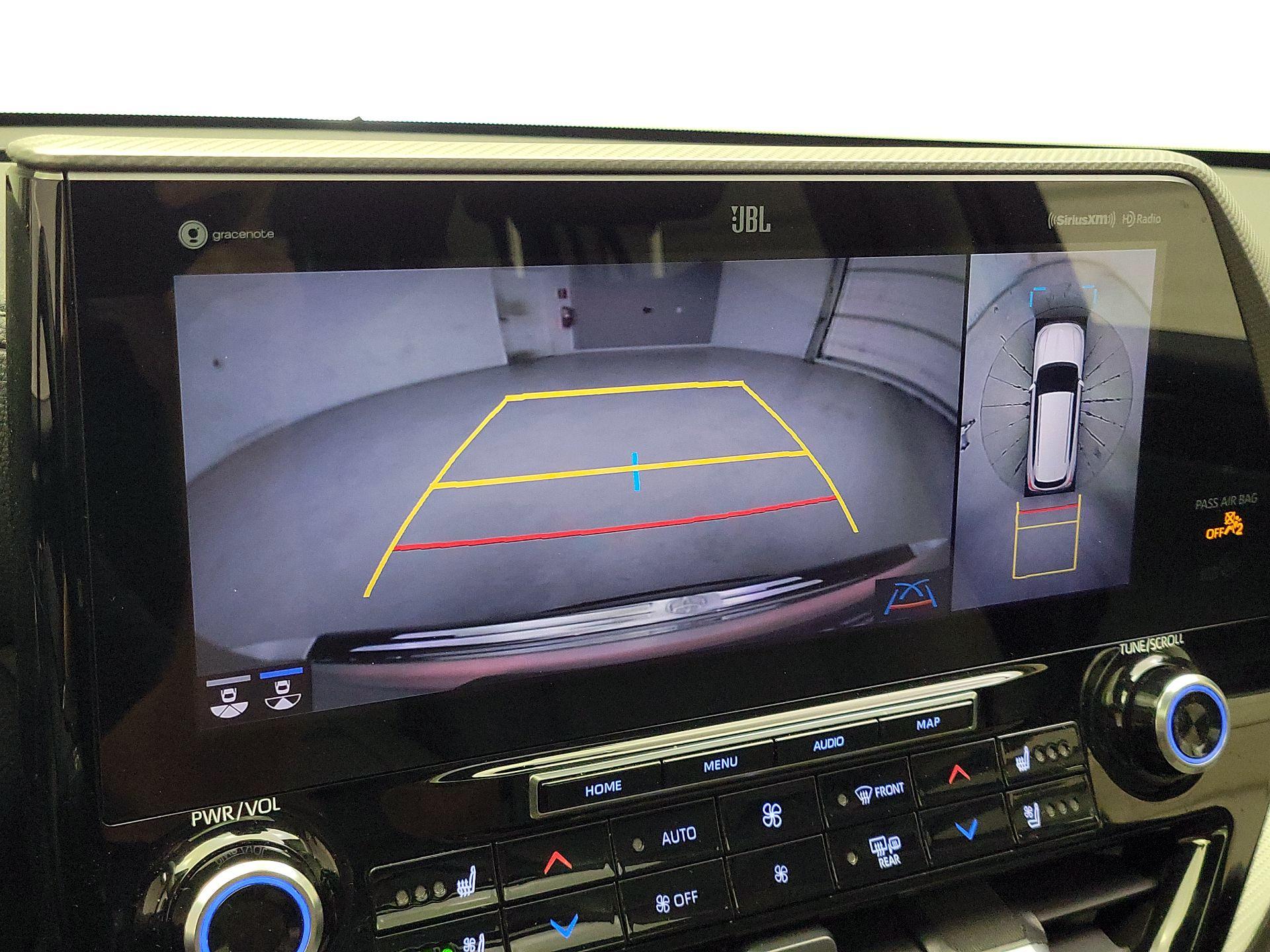 Thumbnail: 2020 Toyota Highlander - 15