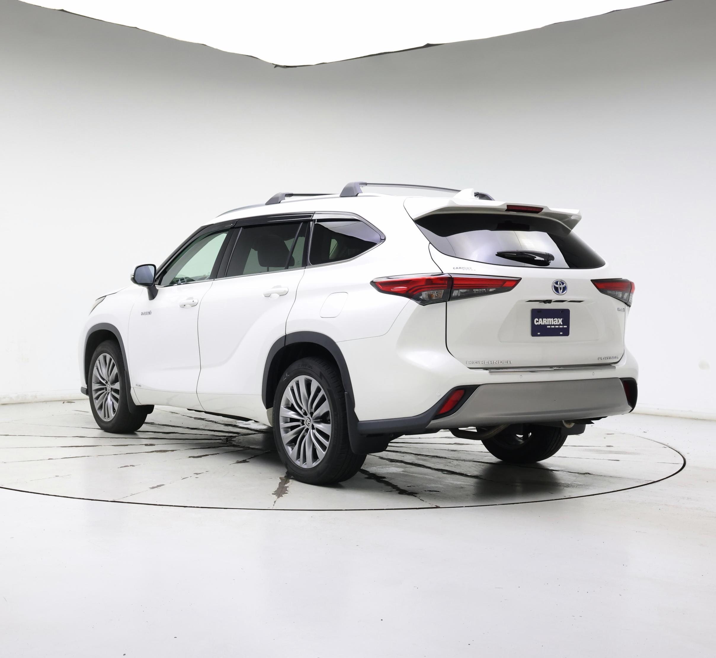 Thumbnail: 2020 Toyota Highlander - 2