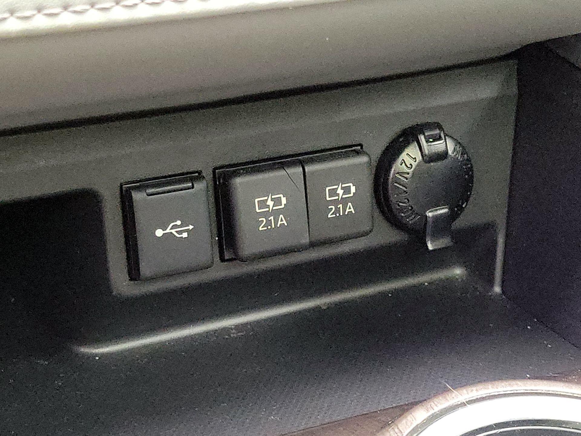 Thumbnail: 2020 Toyota Highlander - 19