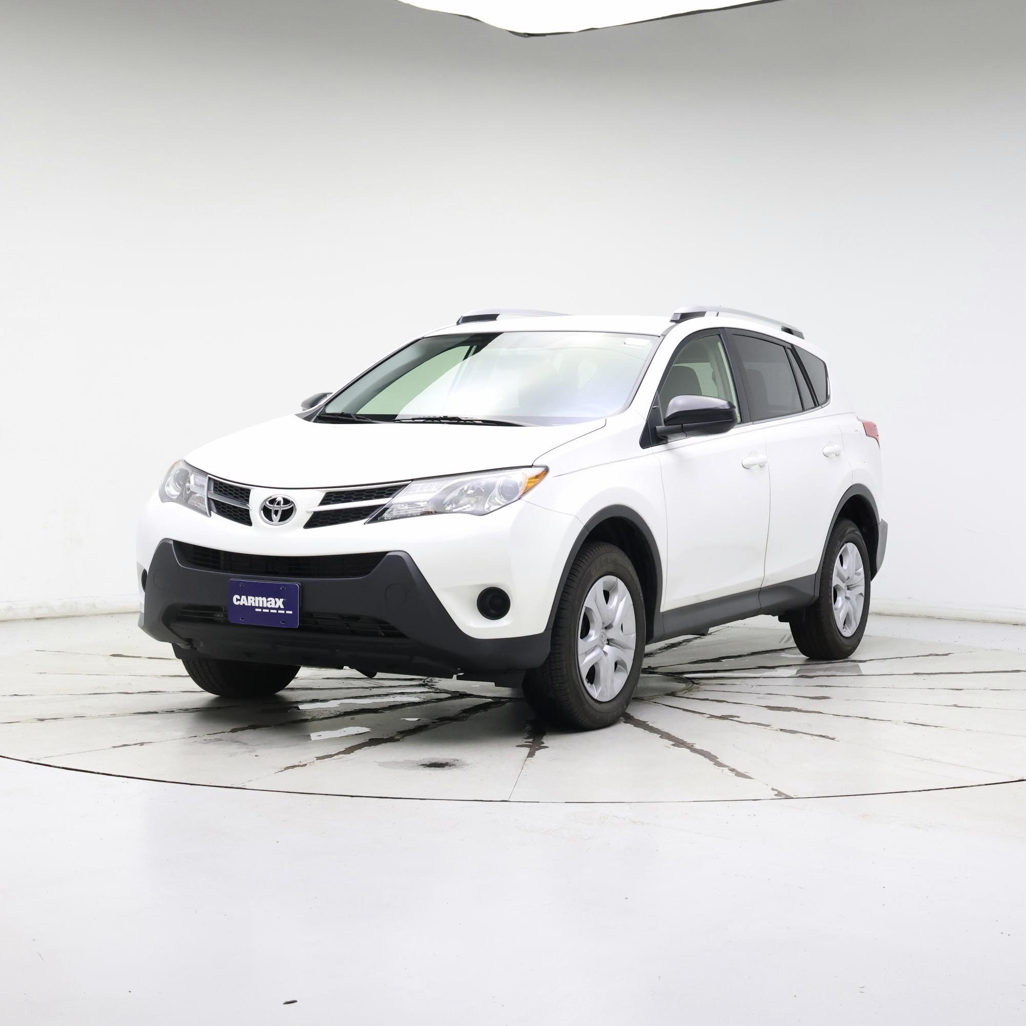 Thumbnail: 2015 Toyota RAV4 - 4