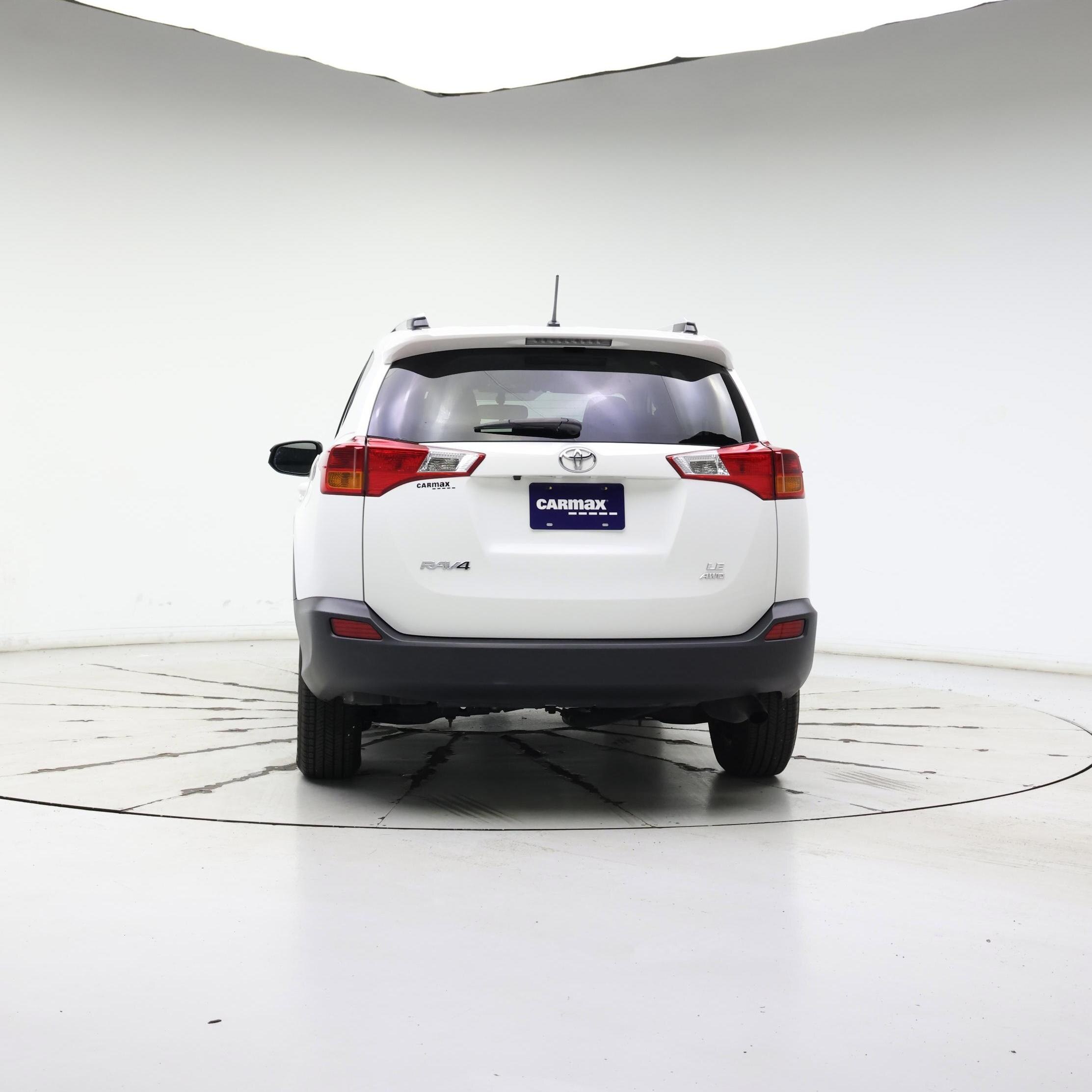 Thumbnail: 2015 Toyota RAV4 - 6