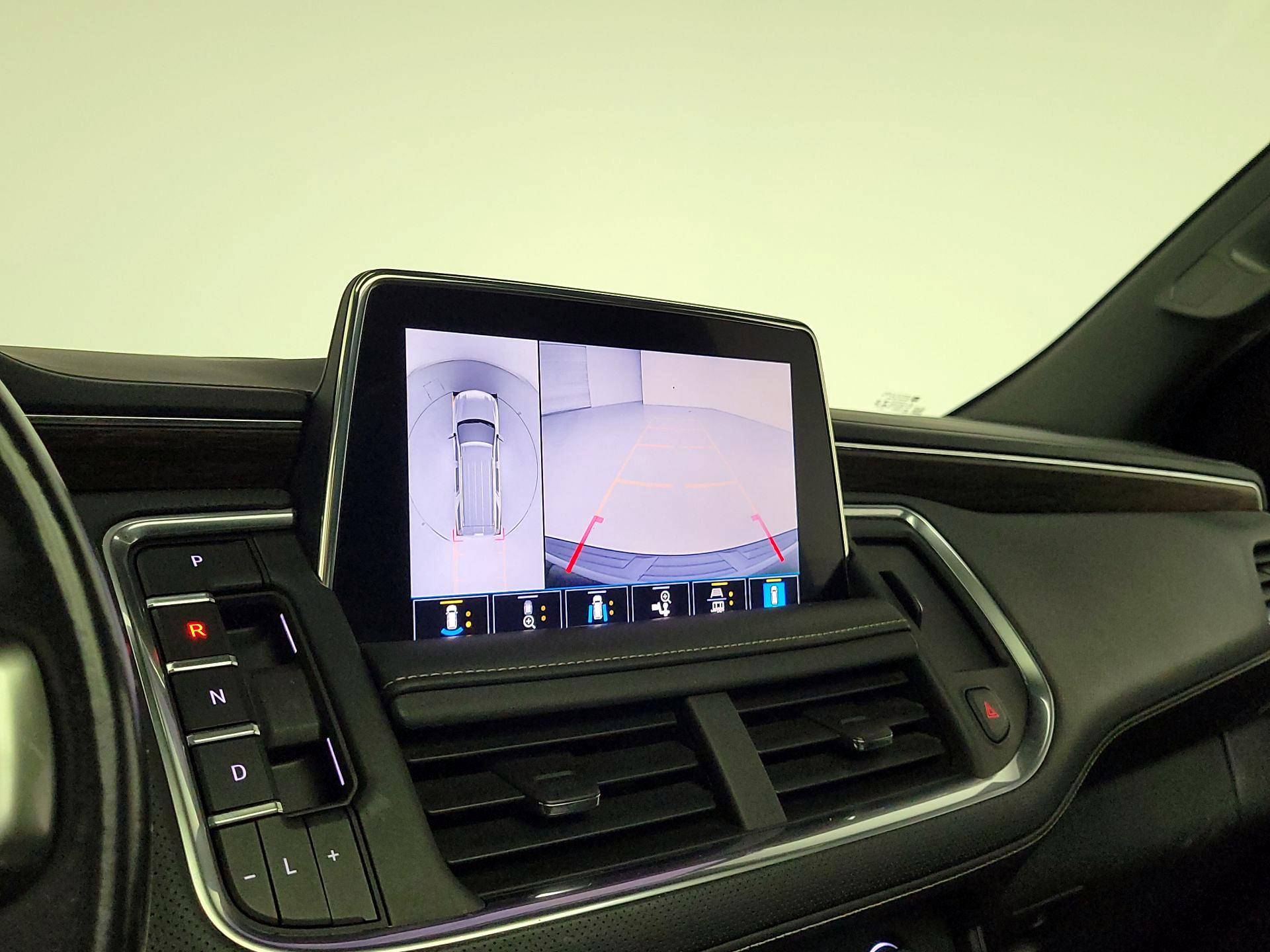 Thumbnail: 2021 Chevrolet Tahoe - 15