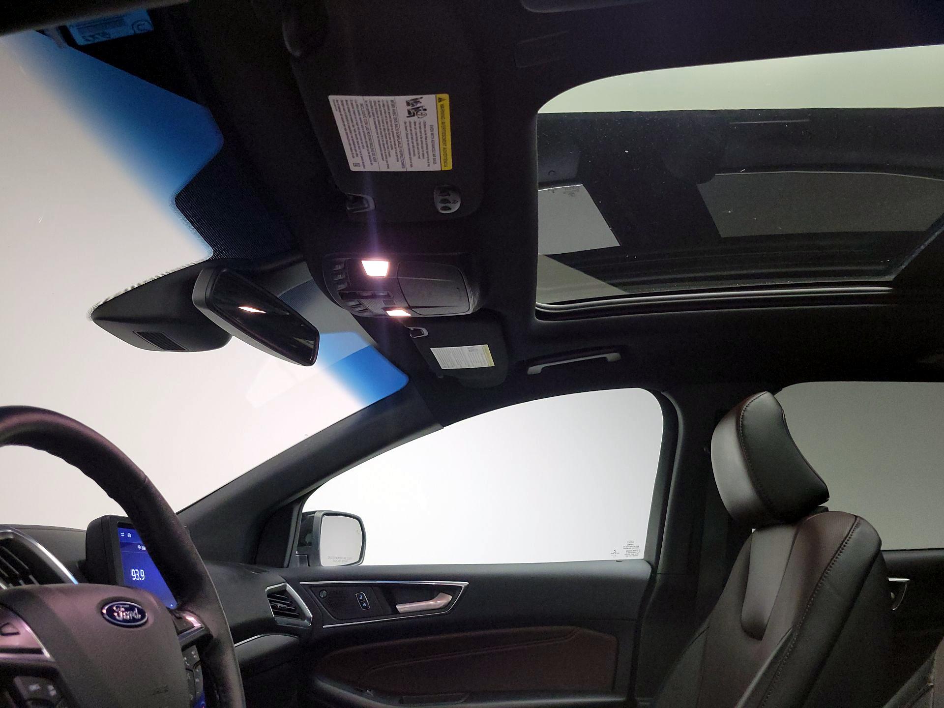 Thumbnail: 2022 Ford Edge - 20