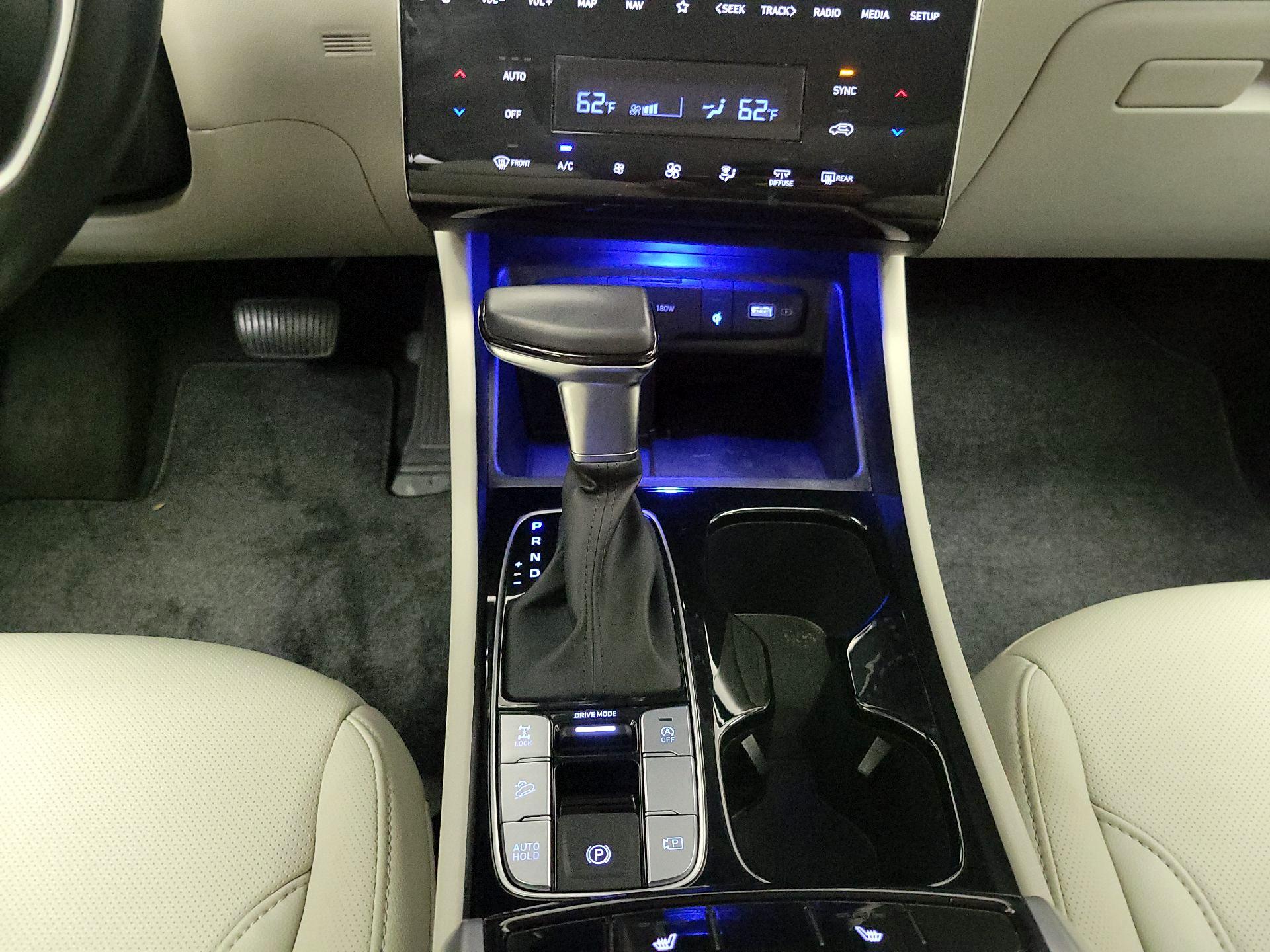Thumbnail: 2024 Hyundai Tucson - 18