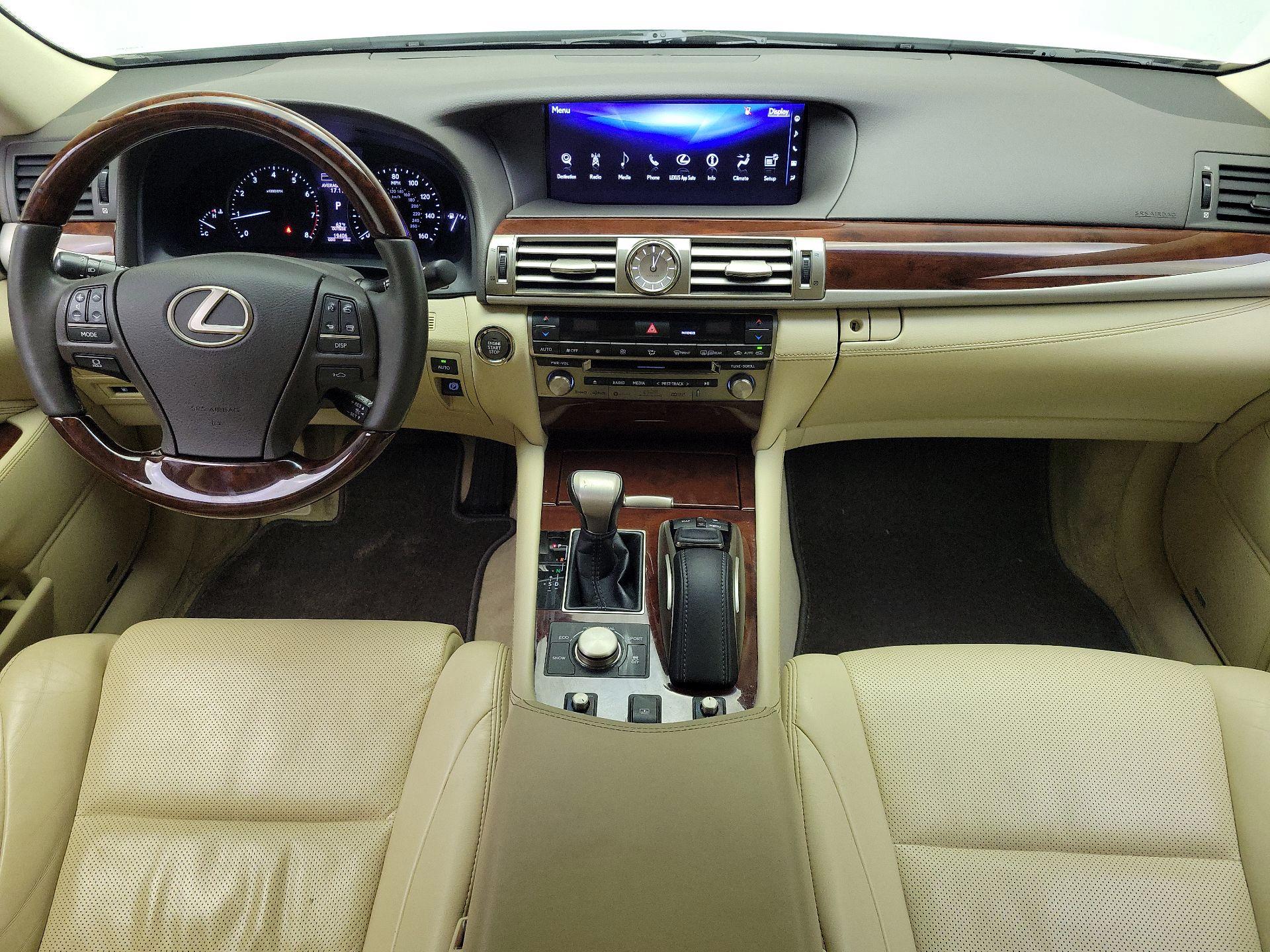 Thumbnail: 2017 Lexus LS - 9