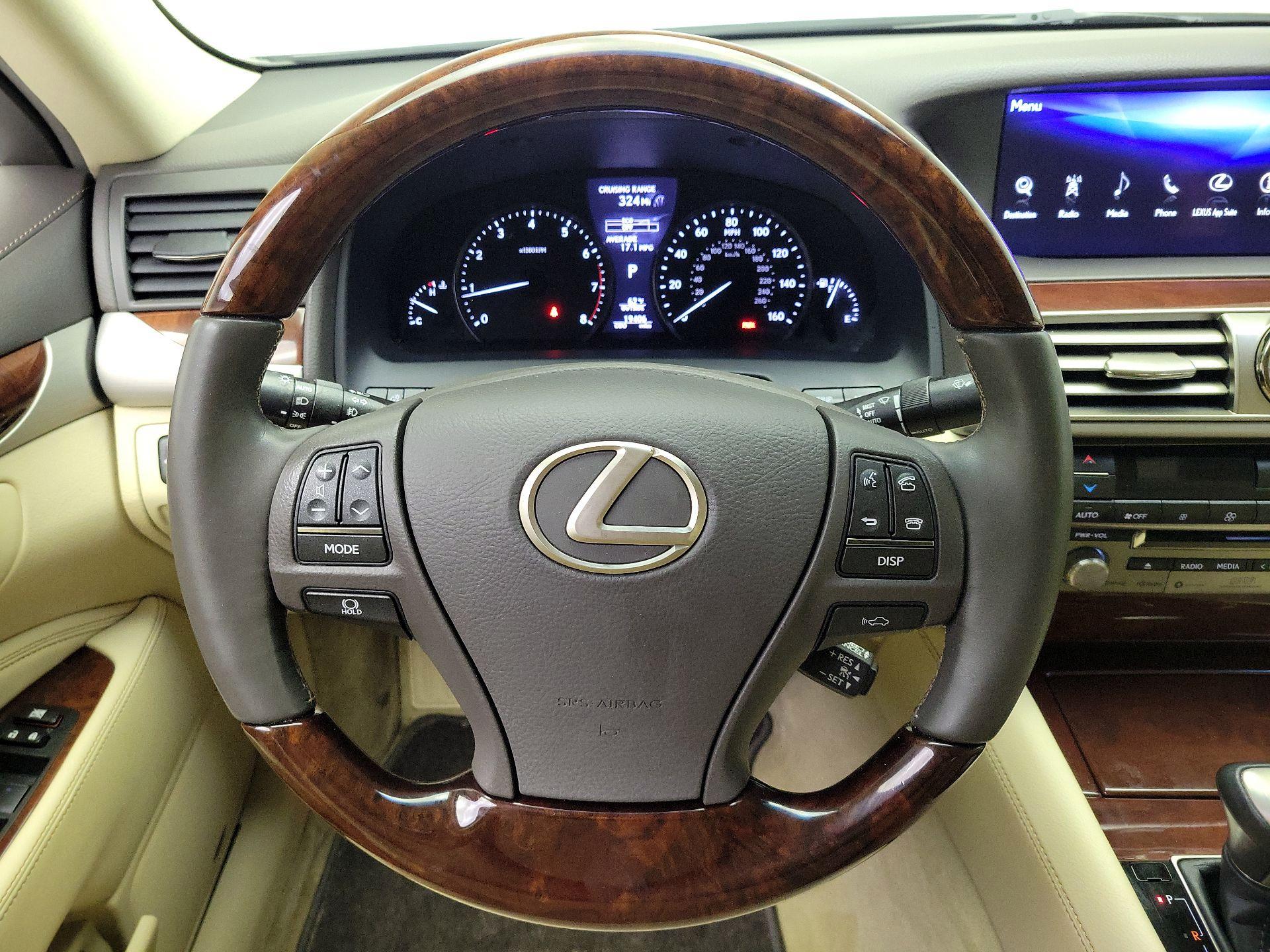 Thumbnail: 2017 Lexus LS - 10