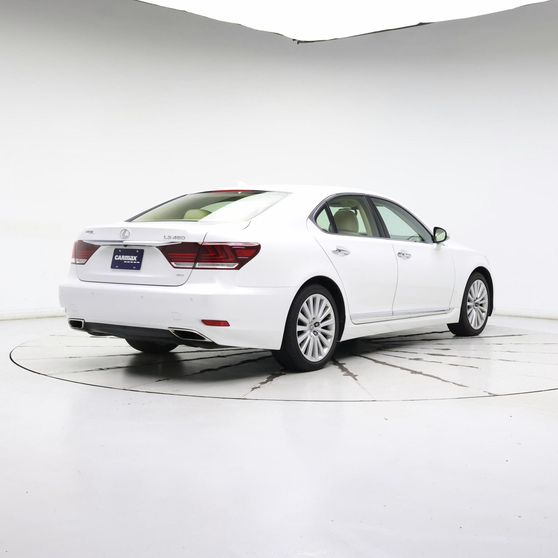 Thumbnail: 2017 Lexus LS - 8