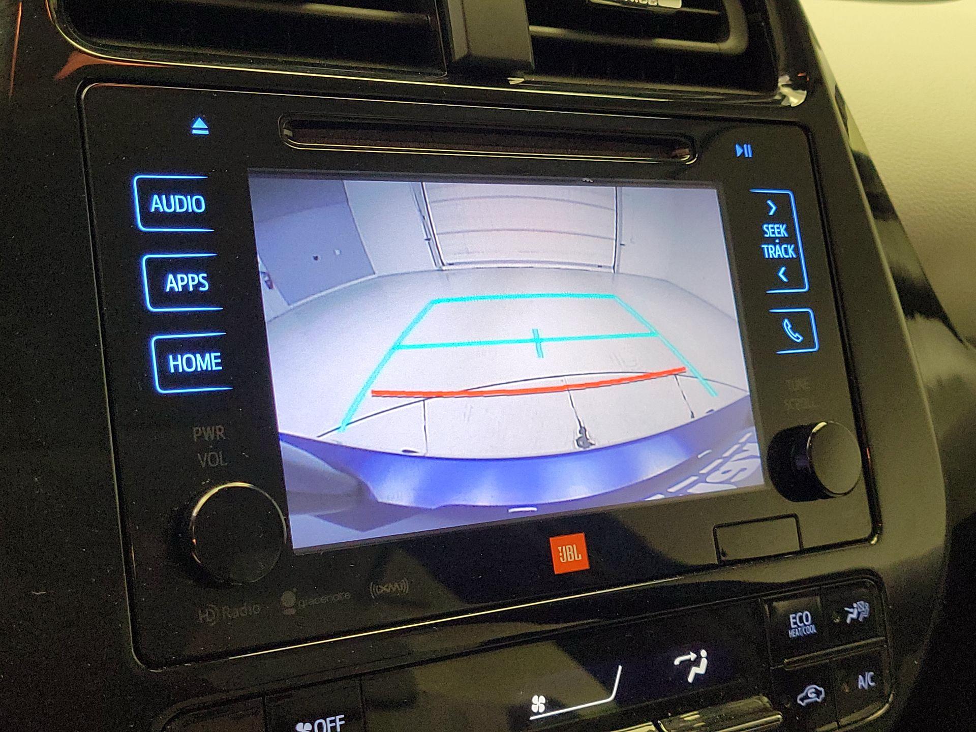 Thumbnail: 2017 Toyota Prius - 15