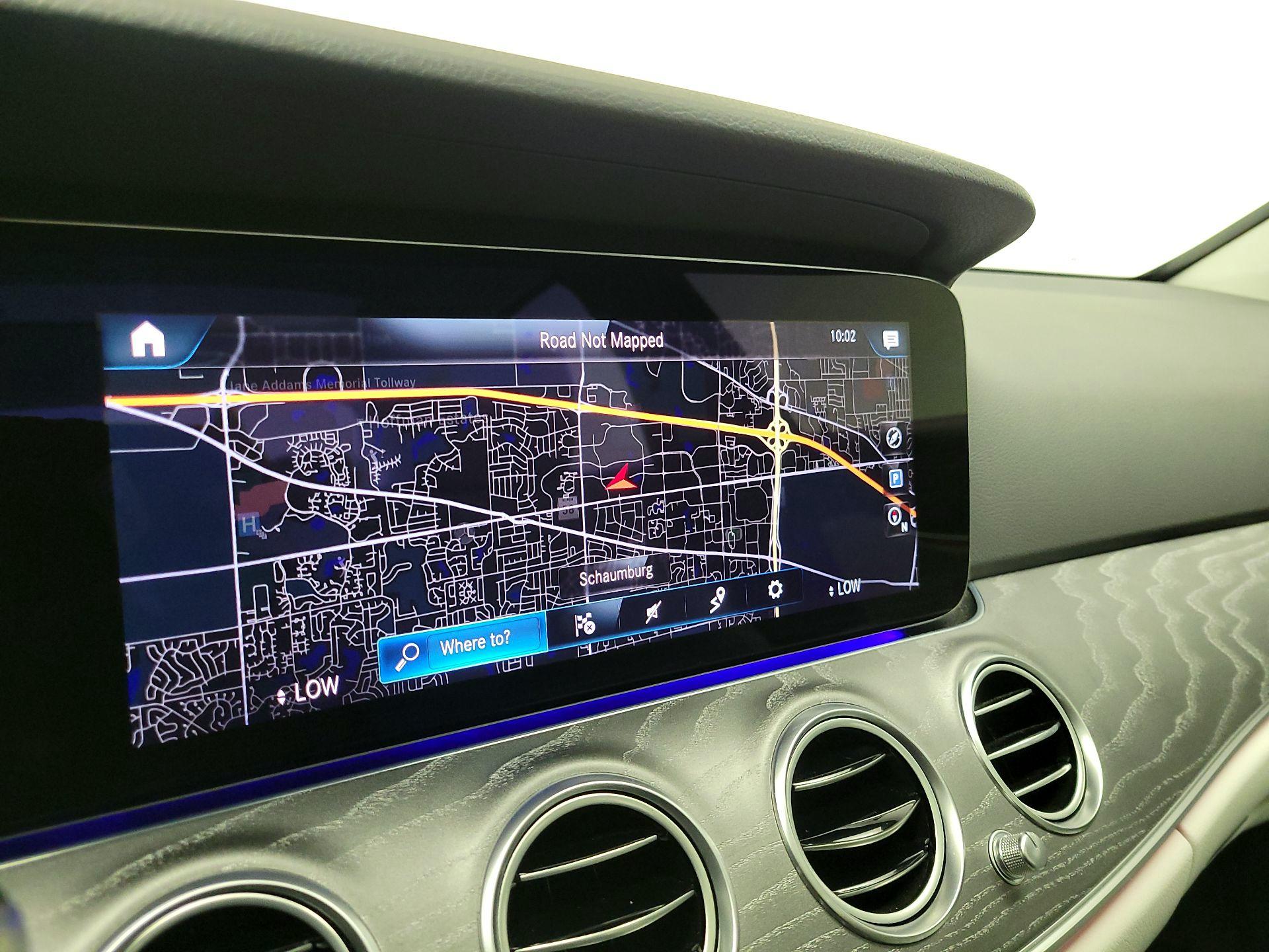 Thumbnail: 2022 Mercedes-Benz E-Class - 14