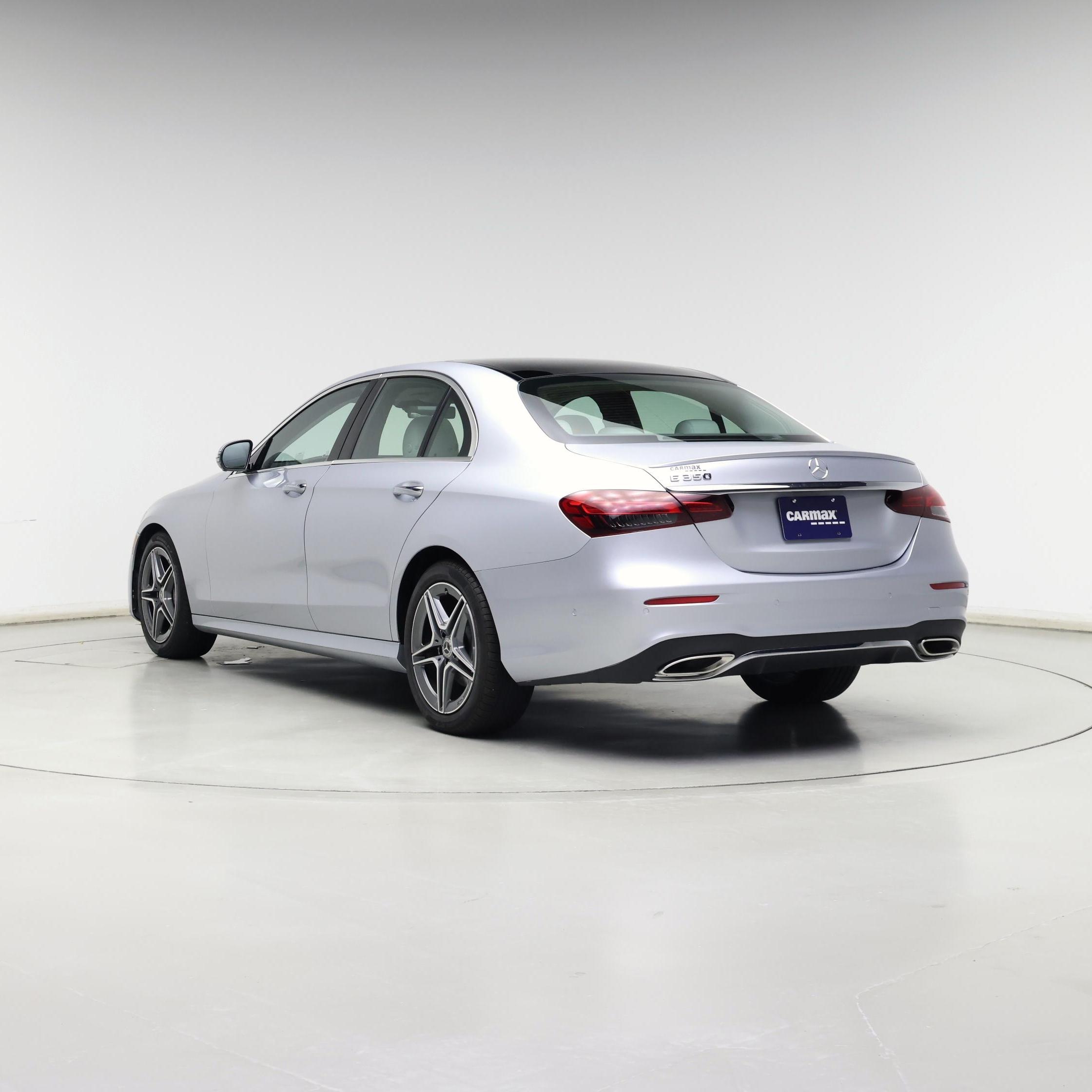 Thumbnail: 2022 Mercedes-Benz E-Class - 2