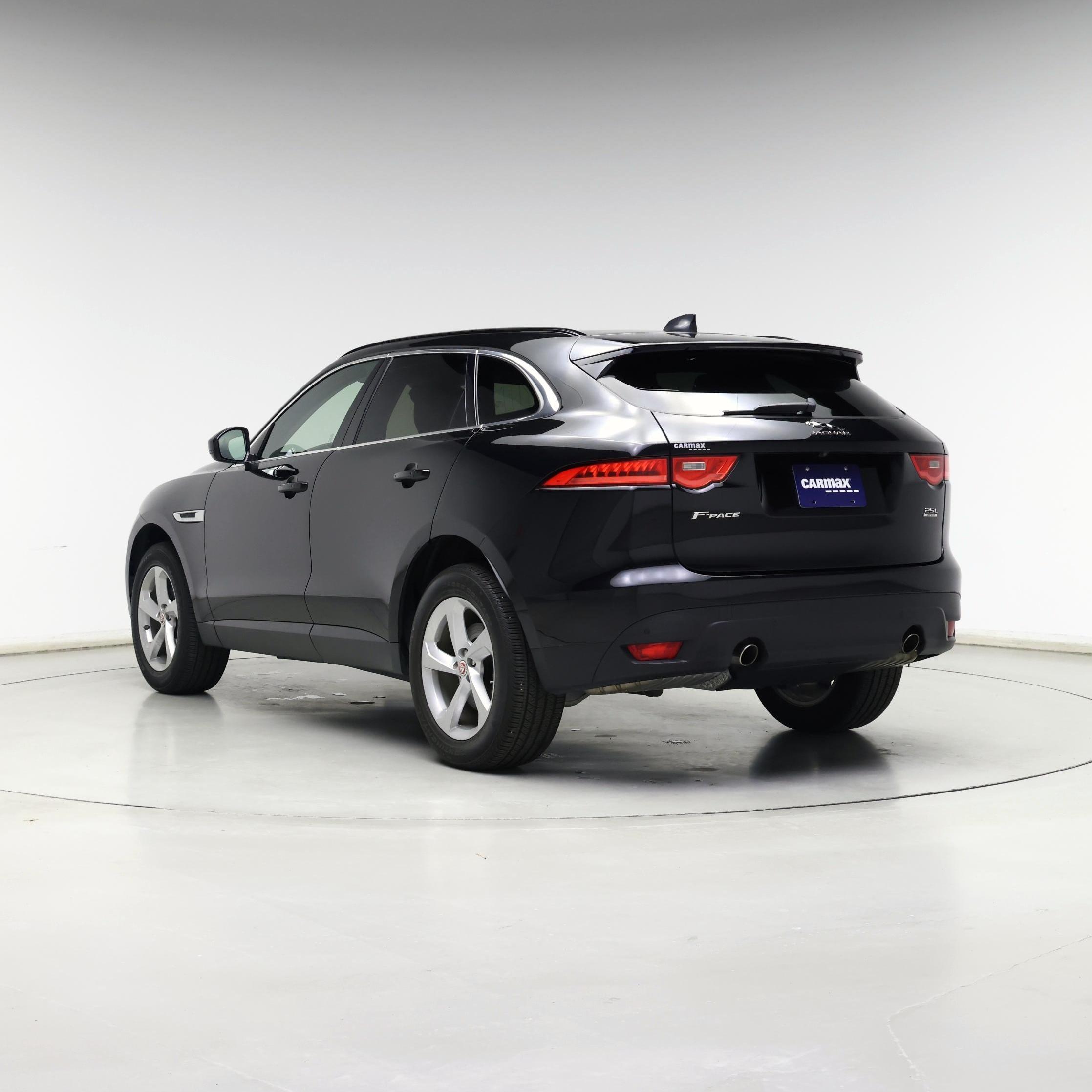 Thumbnail: 2020 Jaguar F-Pace - 2
