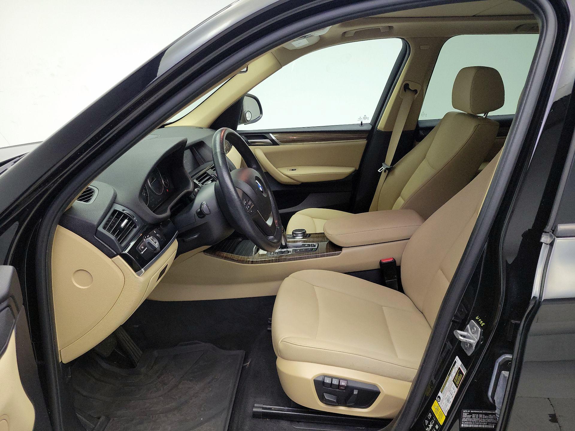 Thumbnail: 2017 BMW X3 - 11