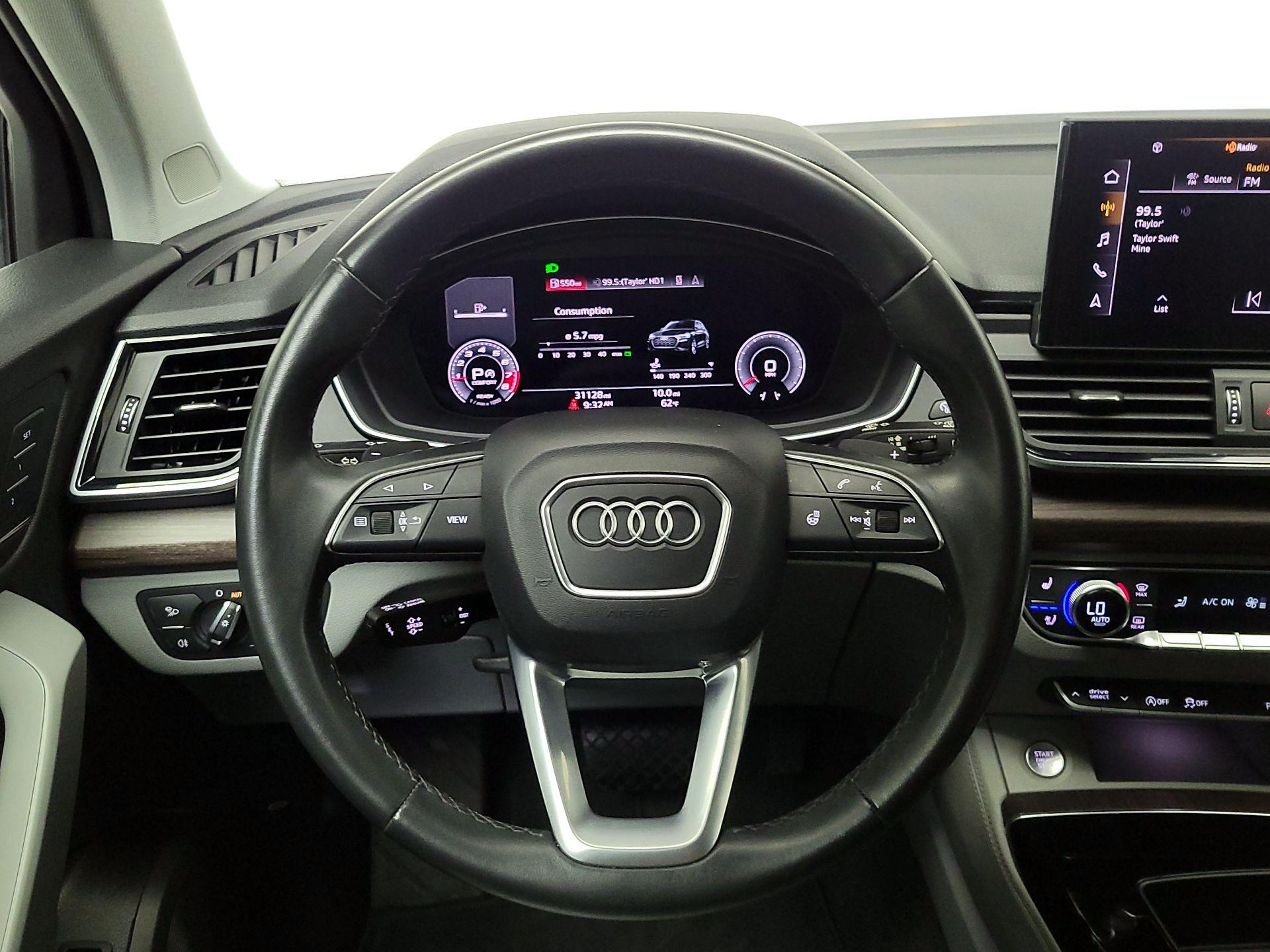 Thumbnail: 2021 Audi Q5 - 10